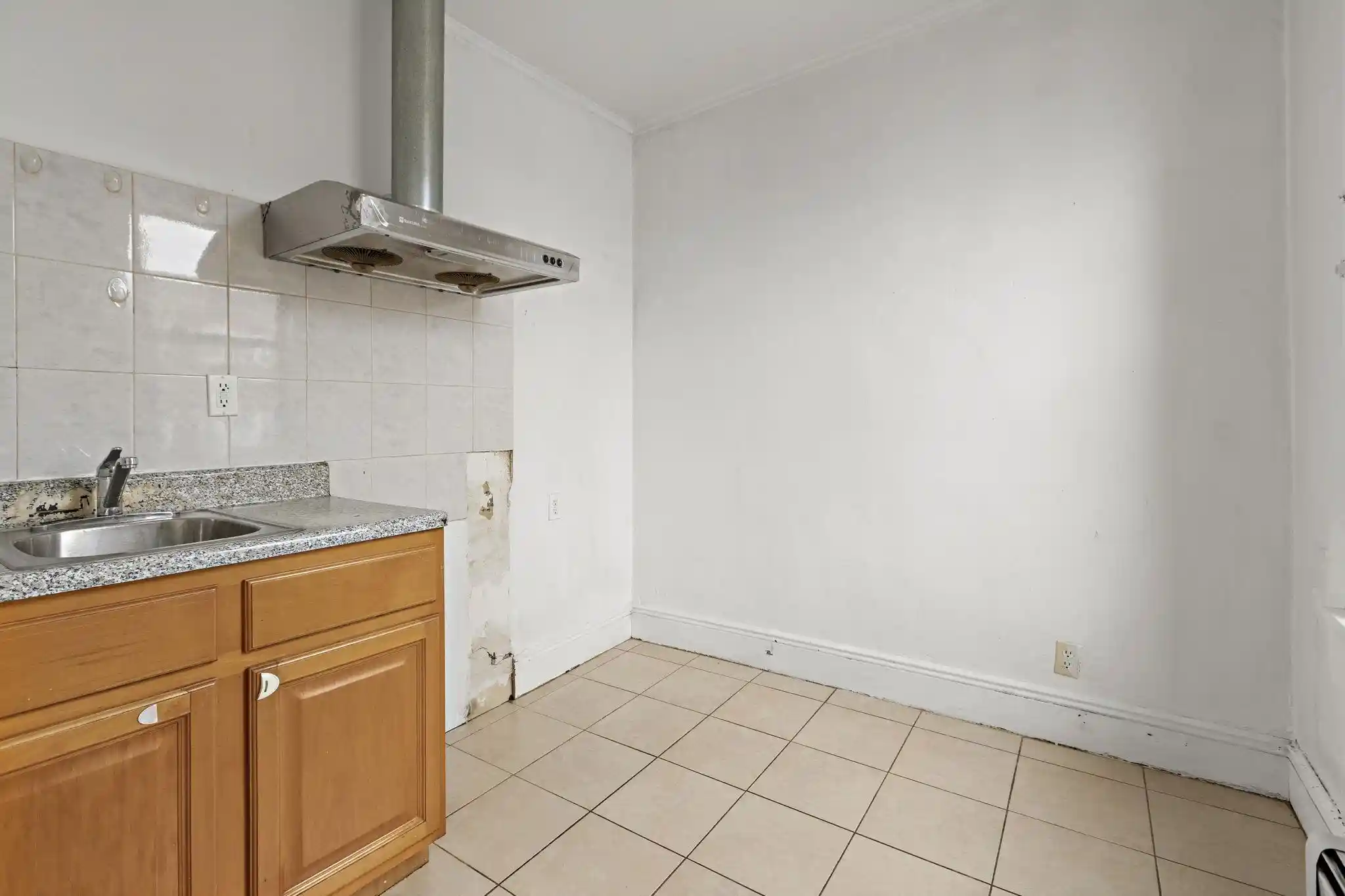 3rd image of 12 Skillman Ave, Jersey City, NJ 07306 | MLS# 260014426