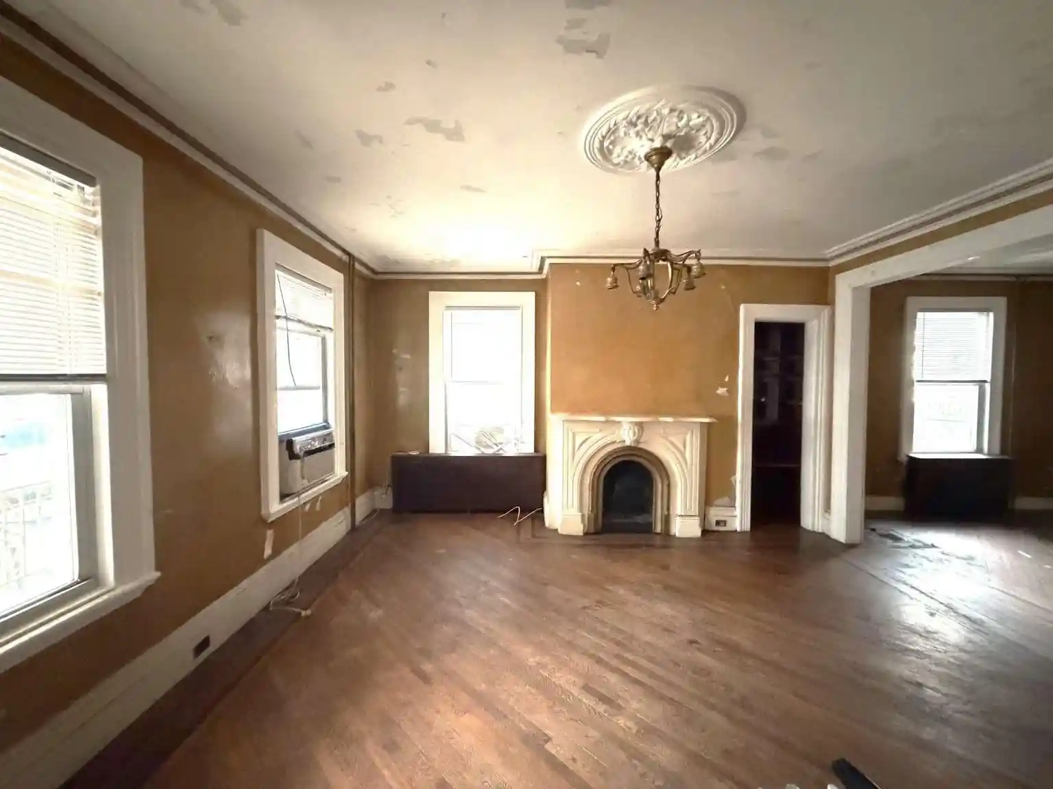 3rd image of 140 Winfield Ave, Jersey City, NJ 07305 | MLS# 260014433