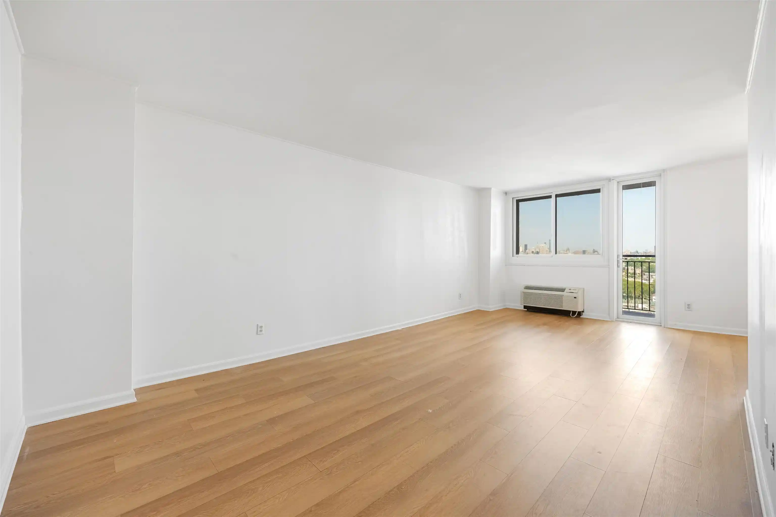 5th image of 100 Manhattan Ave #910, Union City, NJ 07087 | MLS# 260014458