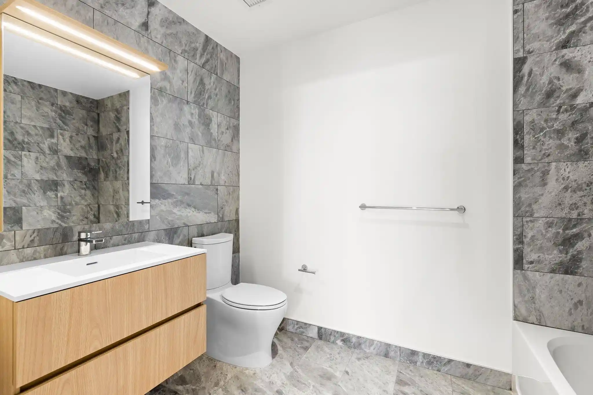 5th image of 387 8Th St #3B, Jersey City, NJ 07302 | MLS# 260014460