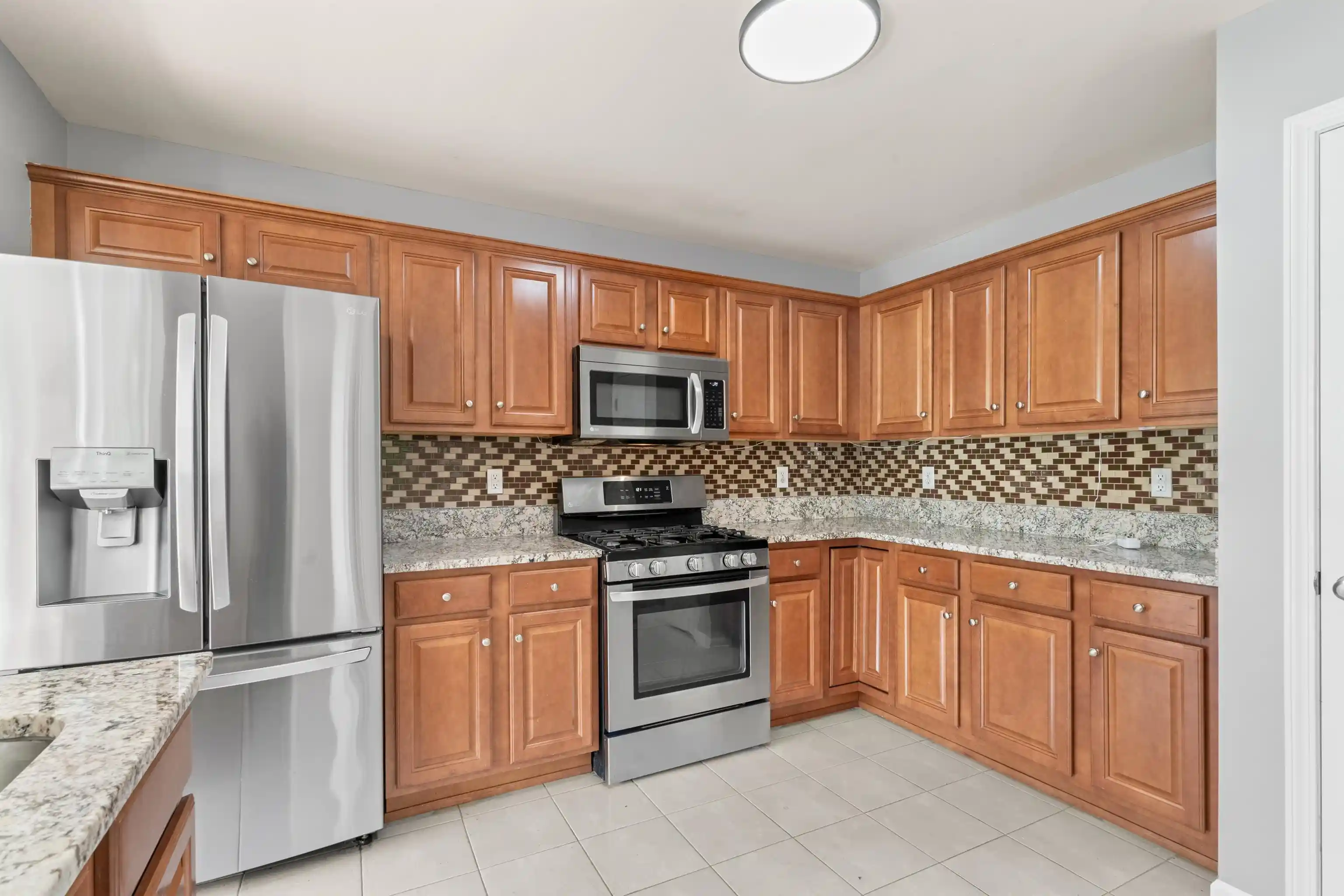 Photo 4 of Townhouse for sale at 2 Marina Dr, Bayonne, NJ 07002 | MLS# 260014476 | Listing updated on 2026-08-31