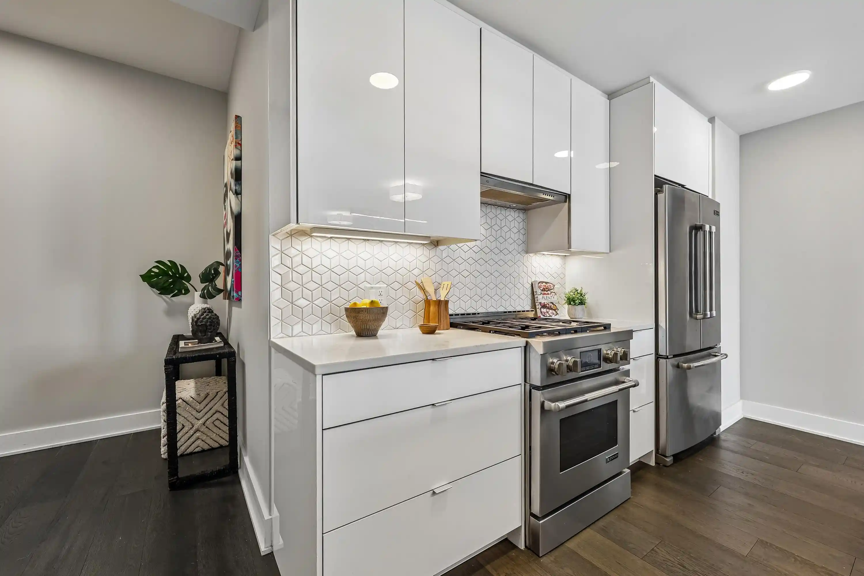 Photo 4 of Condo for sale at 380 Newark Ave #501, Jersey City, NJ 07302 | MLS# 260014497 | Listing updated on 2026-09-14