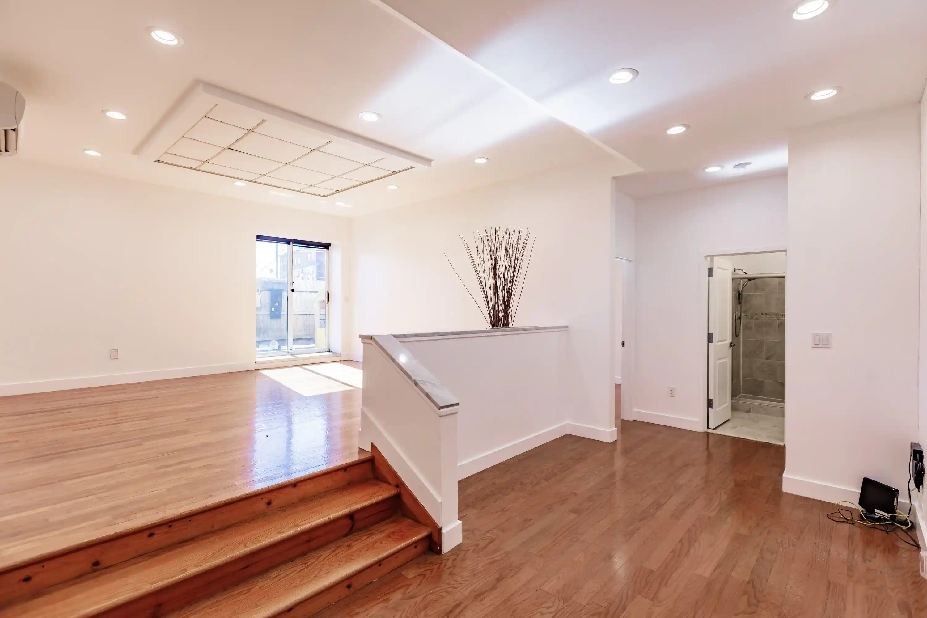 4th image of 75 Liberty Ave, Jersey City, NJ 07306