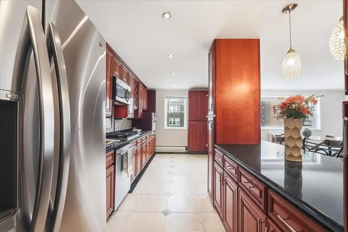3rd image of 6010Th Blvd E, Hammonton, NJ 07093