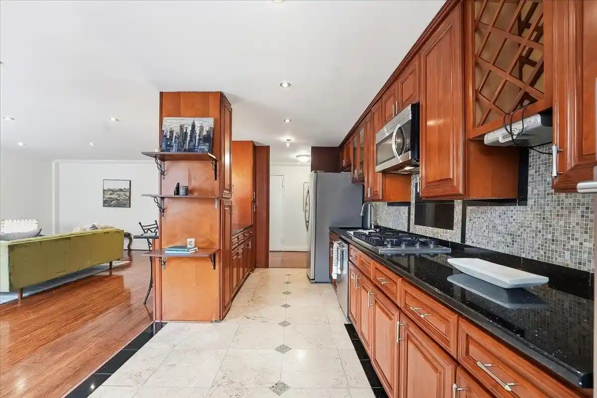4th image of 6010Th Blvd E, Hammonton, NJ 07093