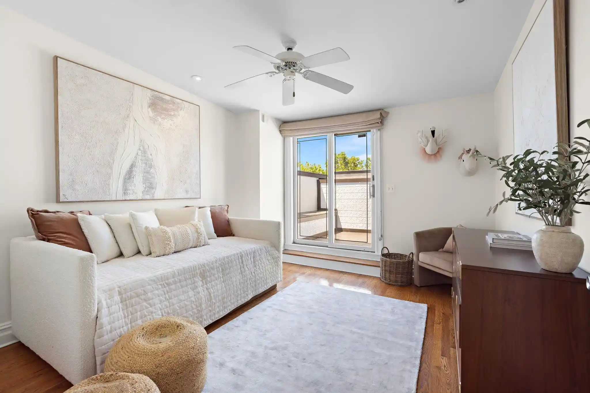 Photo 4 of Sale Pending at 723 Washington St #7, Hoboken, NJ 07030 | MLS# 260014583 | Listing updated on 2026-09-08
