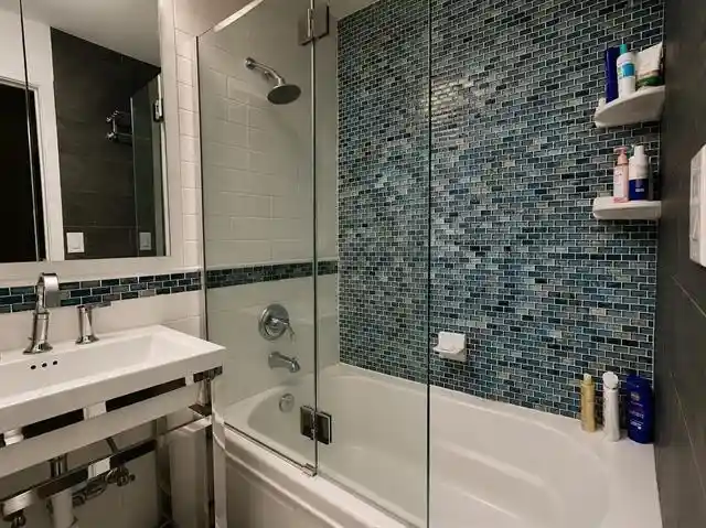 2nd image of 227 Christopher Columbus Dr, Jersey City, NJ 07302