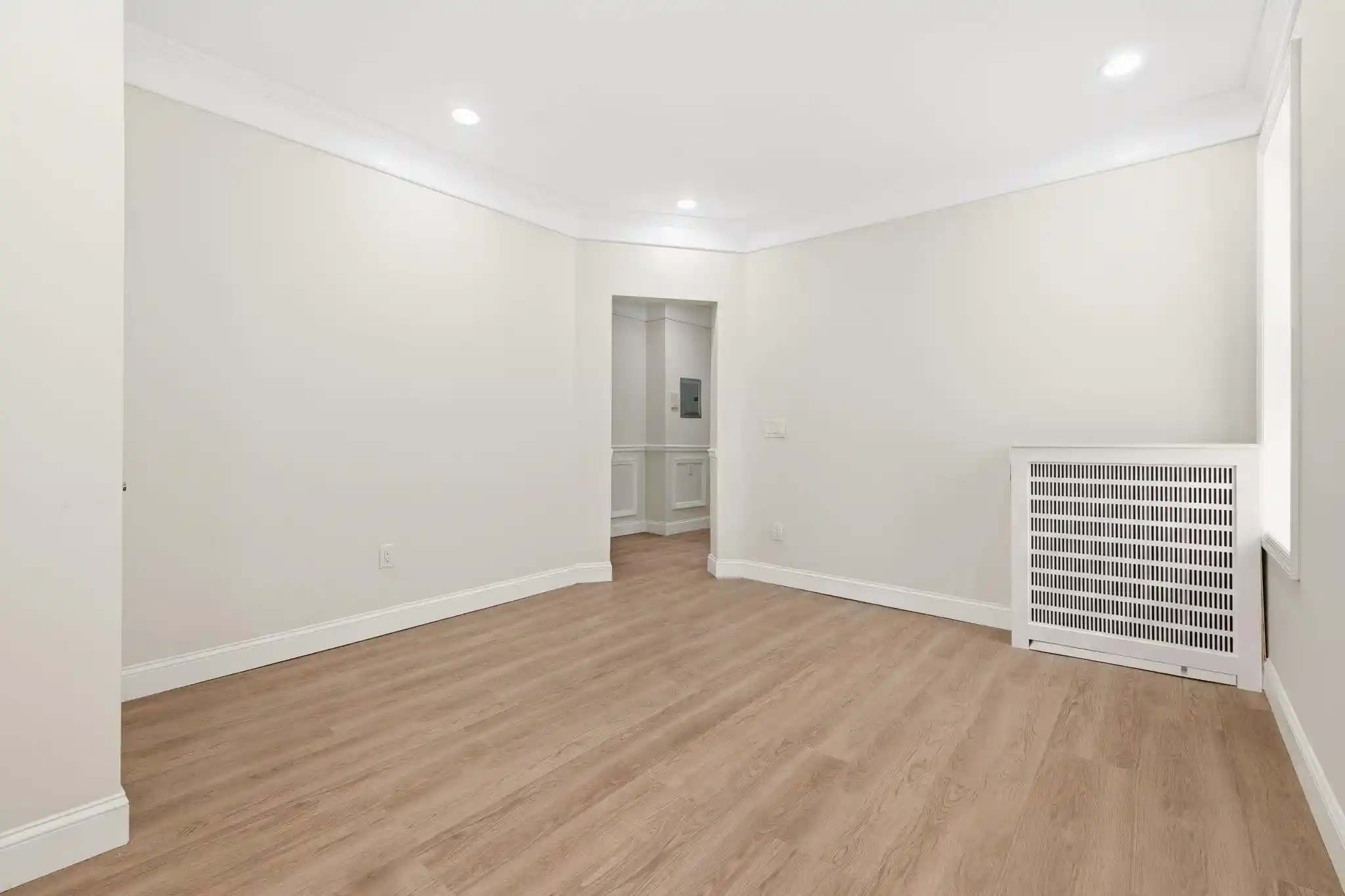 4th image of 81 Romaine Ave #2 (1R), Jersey City, NJ 07306 | MLS# 260014599
