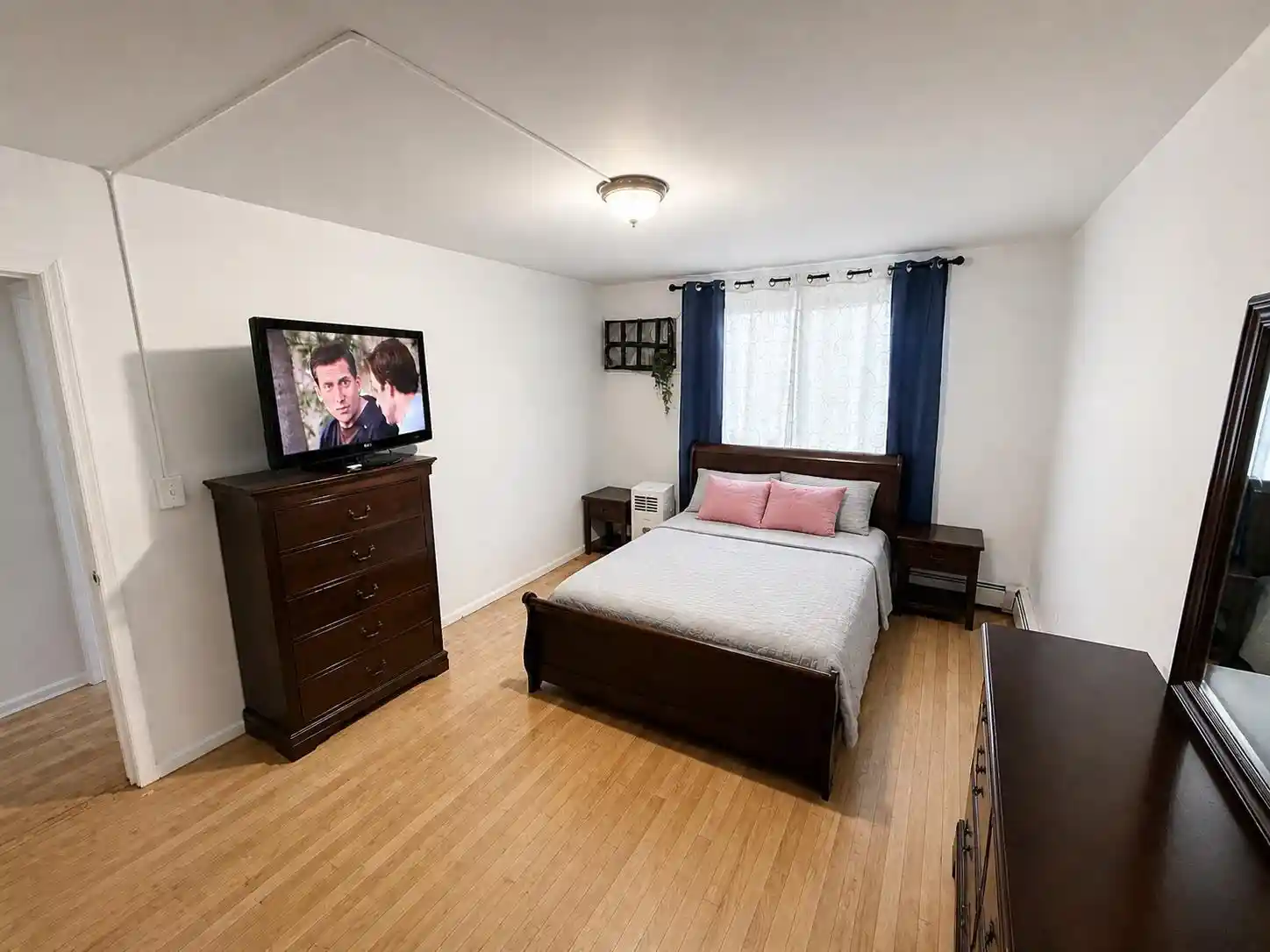 Listing Photo 4 - Condo for sale in building located at 3552 Kennedy Blvd, Jersey City, NJ 07307