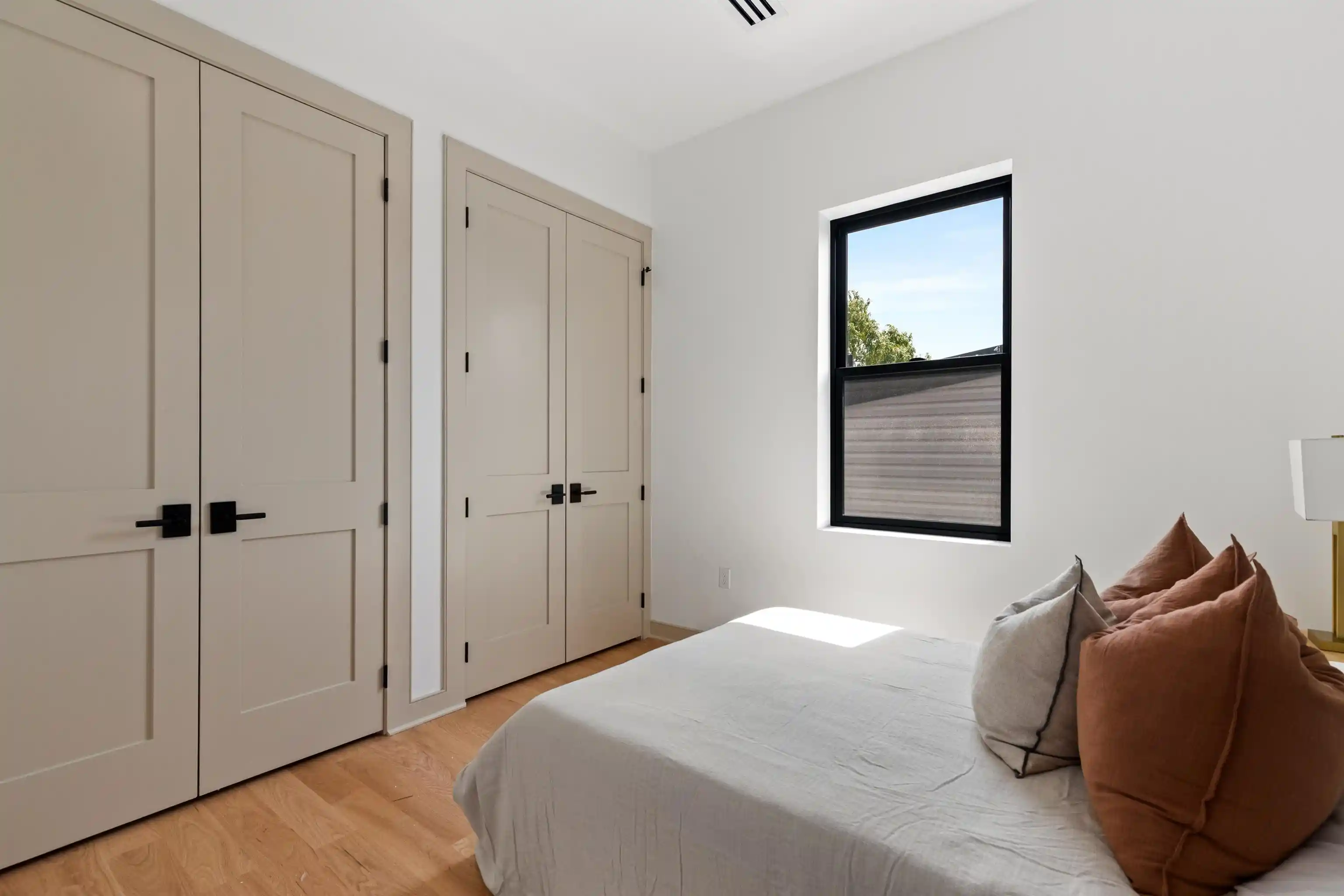 Photo 3 of Sale Pending at 322 Princeton Ave #2, Jersey City, NJ 07305 | MLS# 260014683 | Listing updated on 2026-08-18