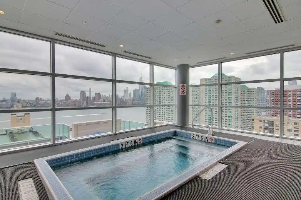 2nd image of 20 Newport Pkwy, Jersey City, NJ 07310