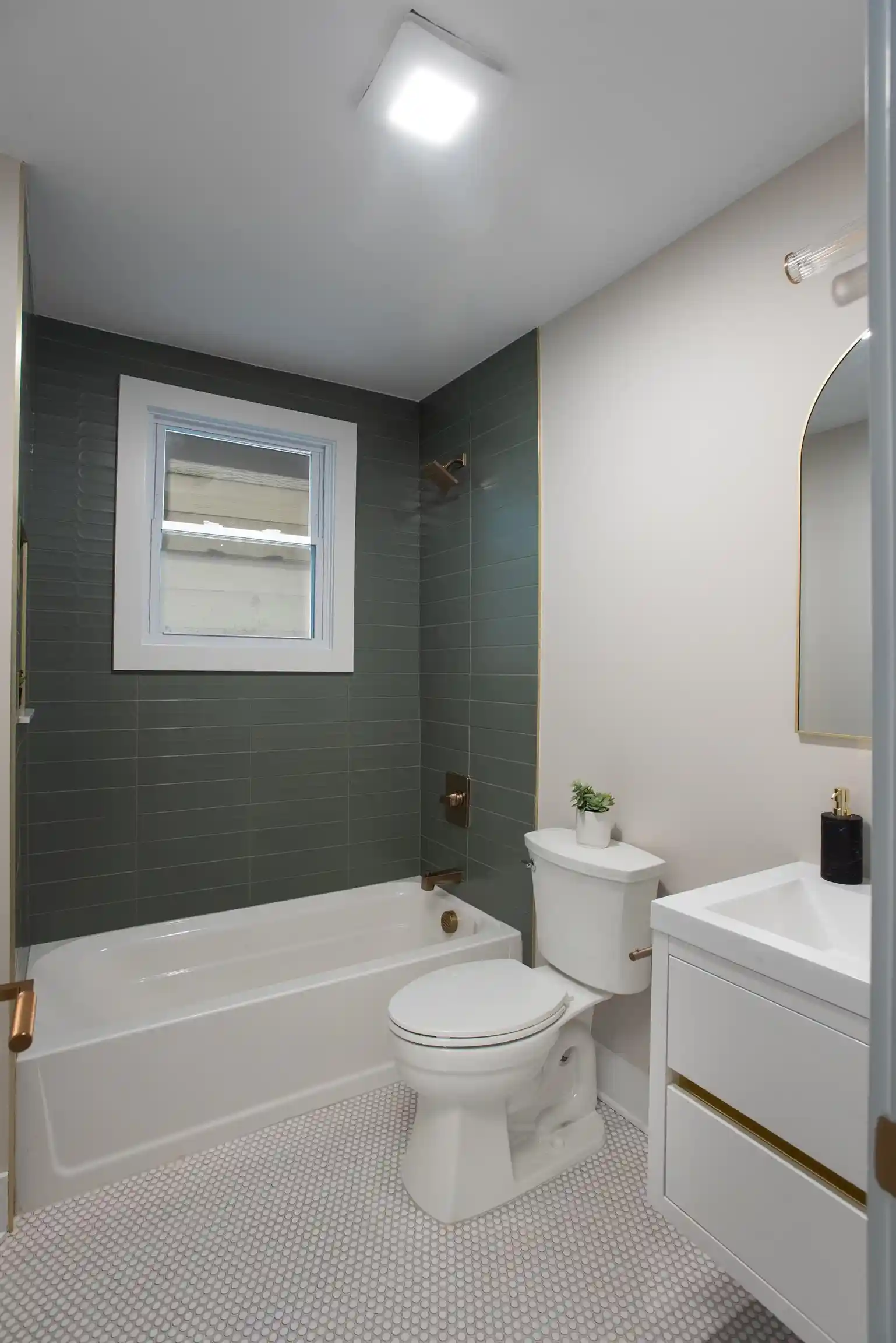 Listing Photo 5 - Condo for sale in building located at 219 Jewett Ave, Jersey City, NJ 07304