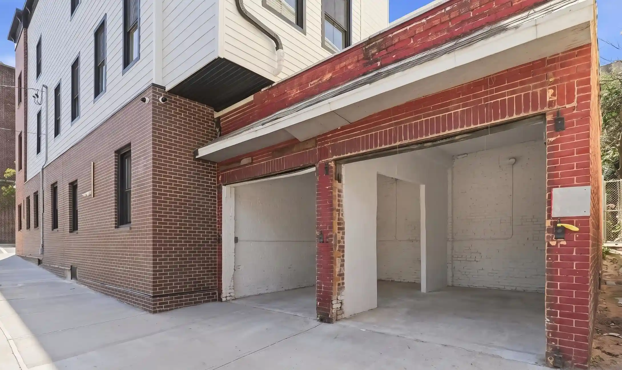 5th image of 29 Weldon St, Jersey City, NJ 07306