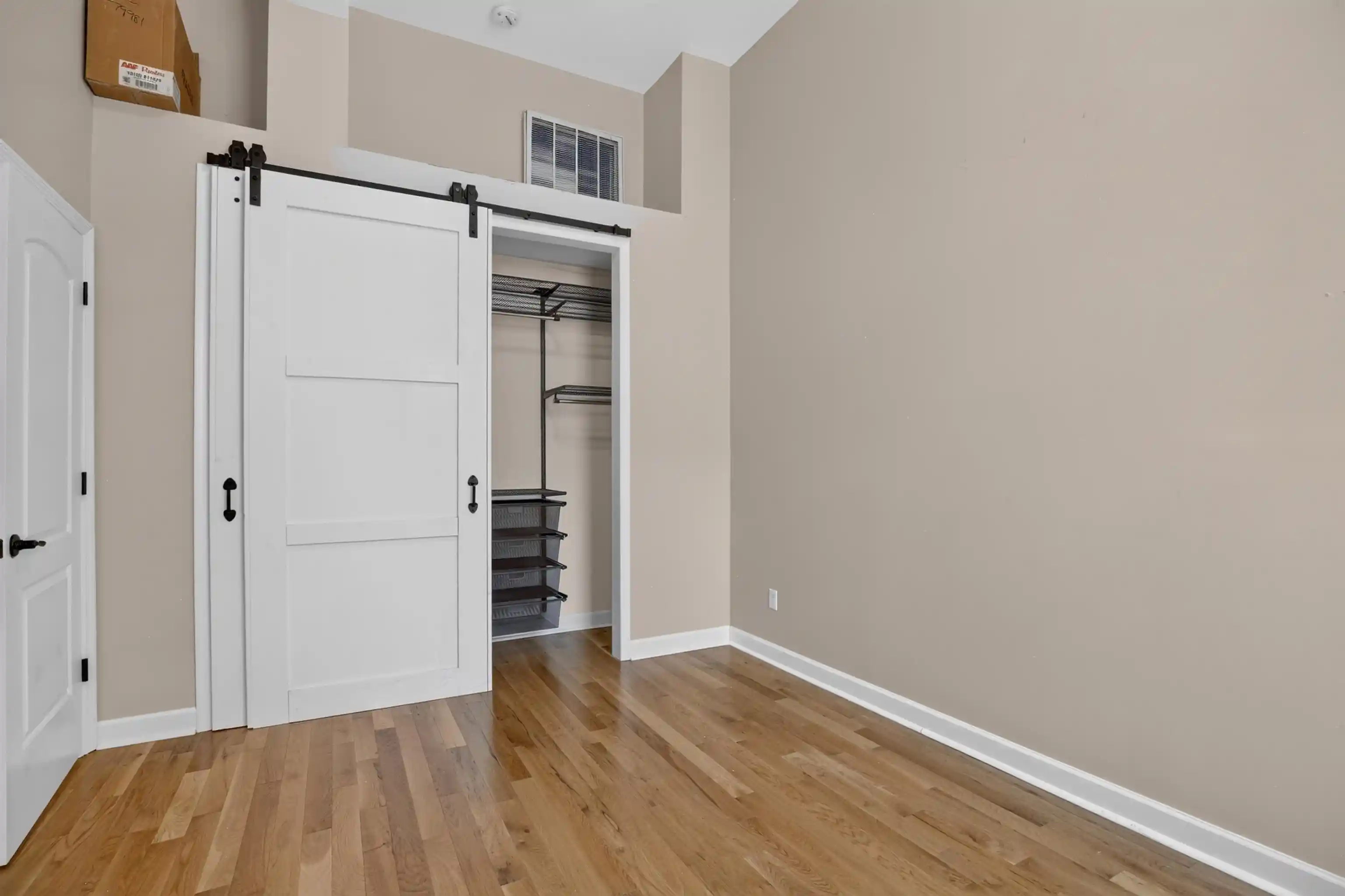 3rd image of 1015 Grand St #4D, Hoboken, NJ 07030 | MLS# 260014853
