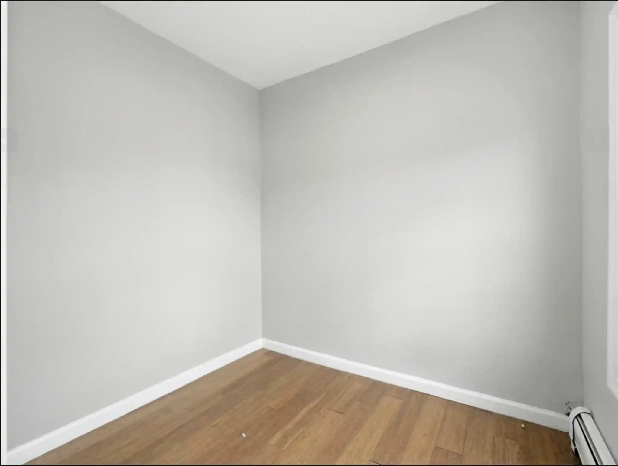 32nd image of 23 Westervelt Pl, Jersey City, NJ 07304 | MLS# 260014910
