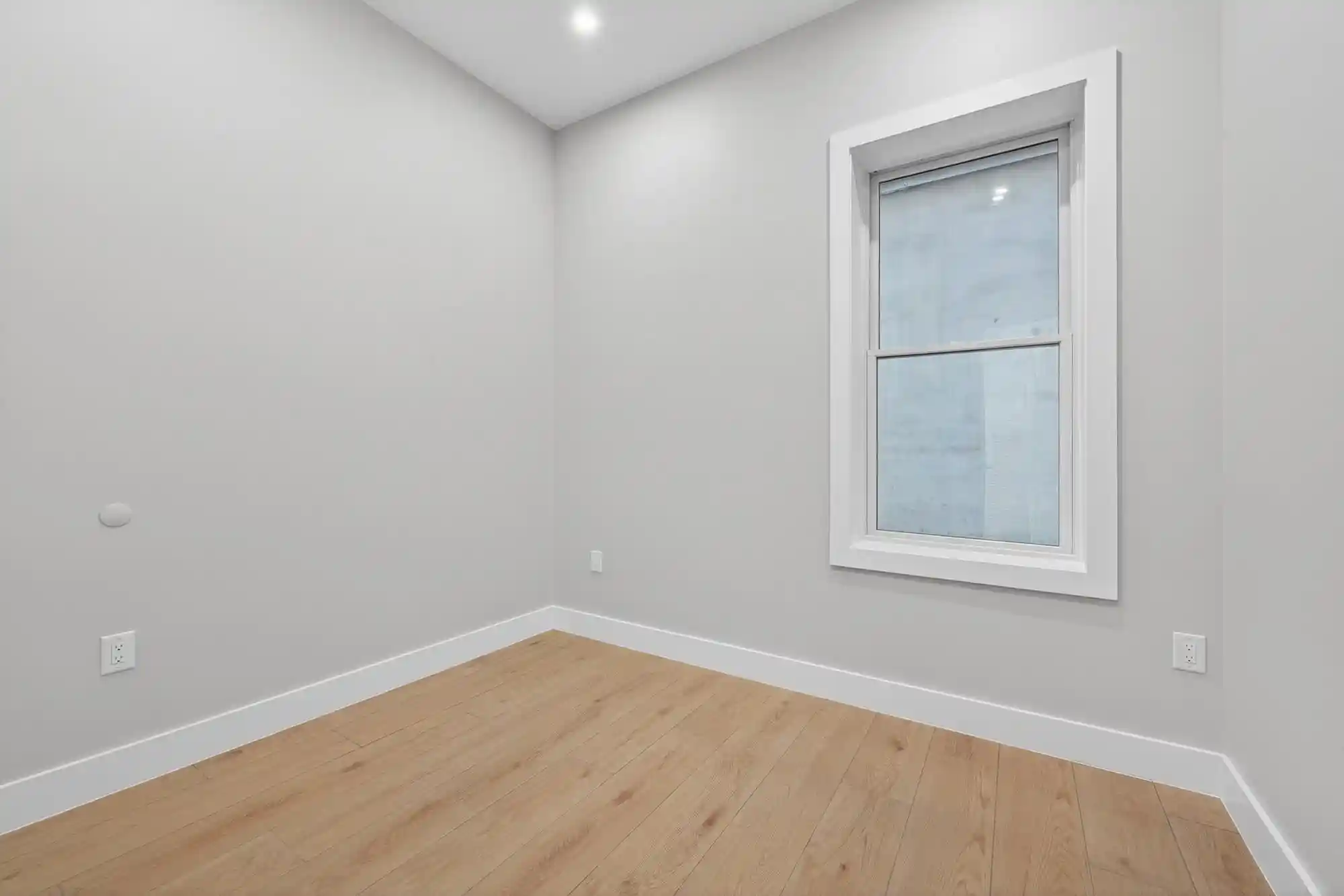 5th image of 126 De Kalb Ave #A, Jersey City, NJ 07306 | MLS# 260014933