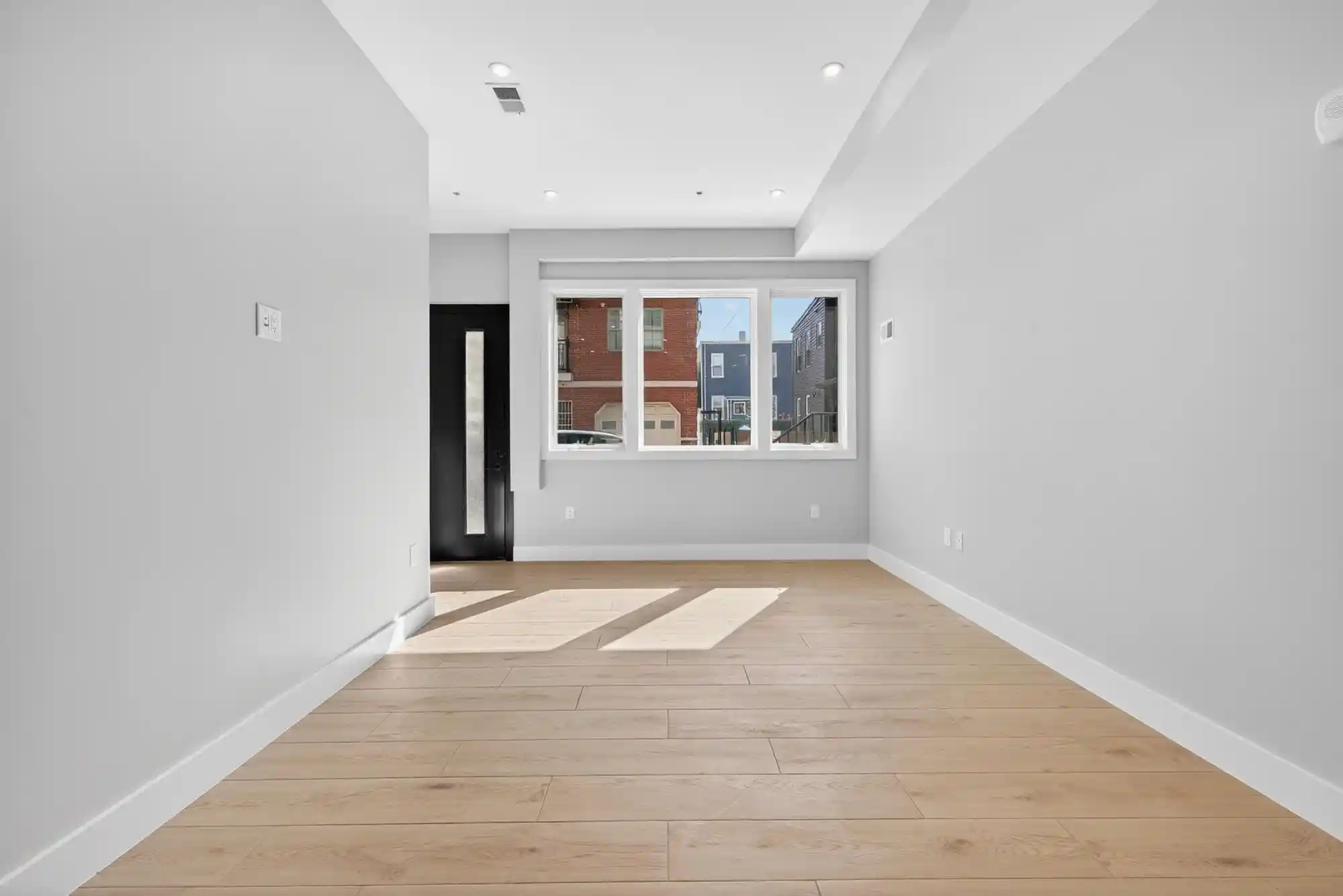 26th image of 126 De Kalb Ave #A, Jersey City, NJ 07306 | MLS# 260014933
