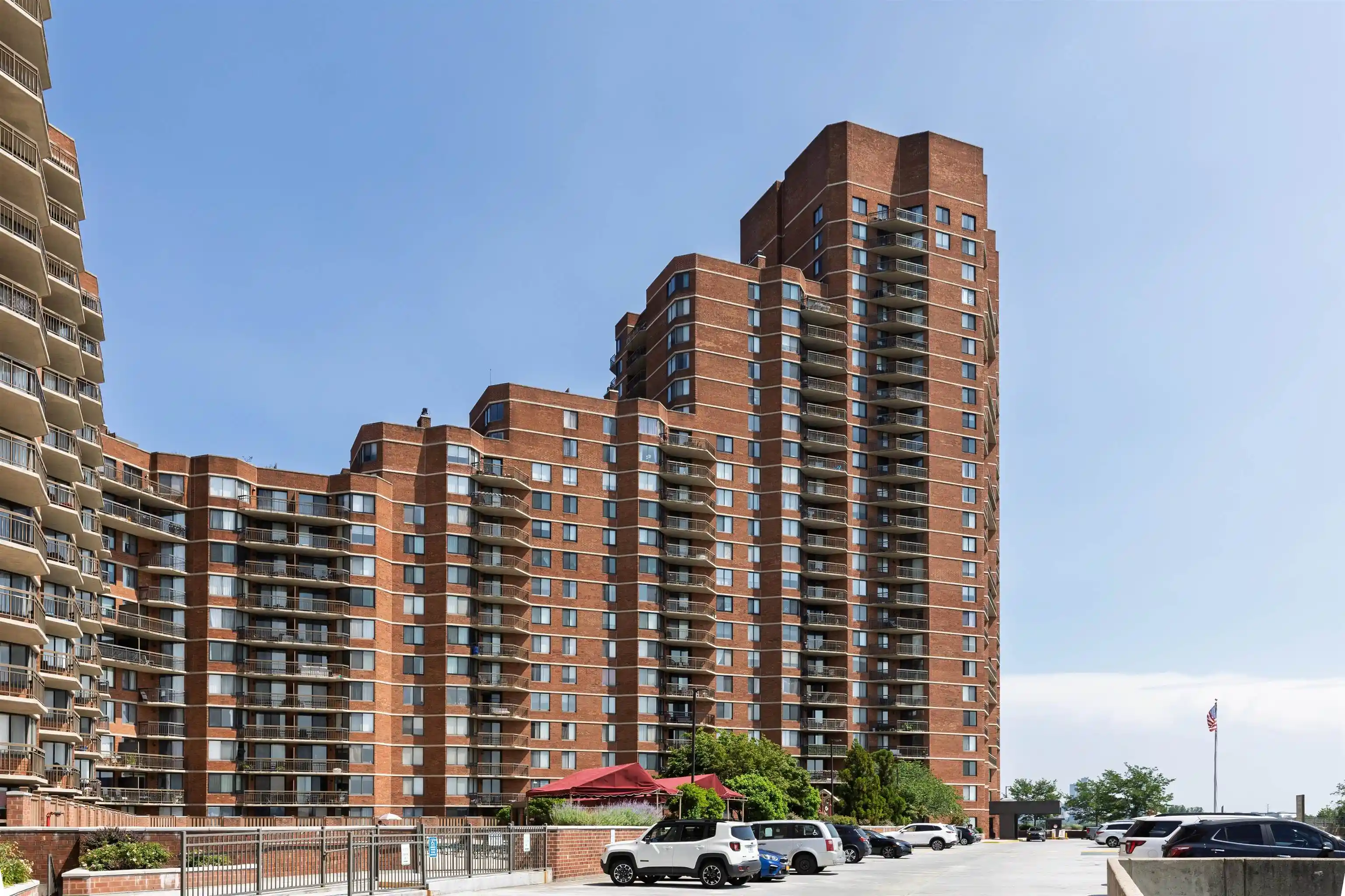 Condo for sale at 418 Harmon Cvs Tower, Secaucus, NJ 07094 | MLS# 260014981 | Listing updated on 2026-07-29
