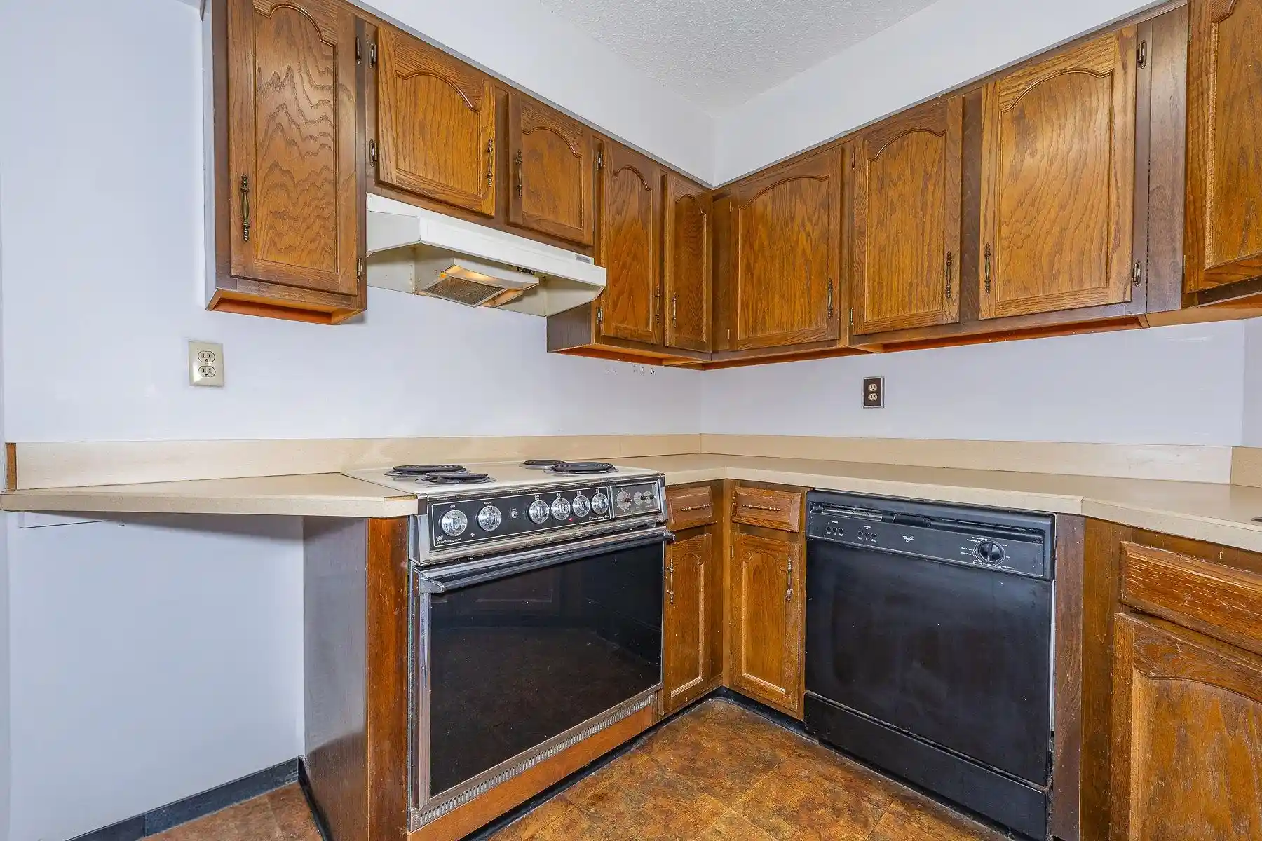Photo 2 of Condo for sale at 418 Harmon Cvs Tower, Secaucus, NJ 07094 | MLS# 260014981 | Listing updated on 2026-07-29