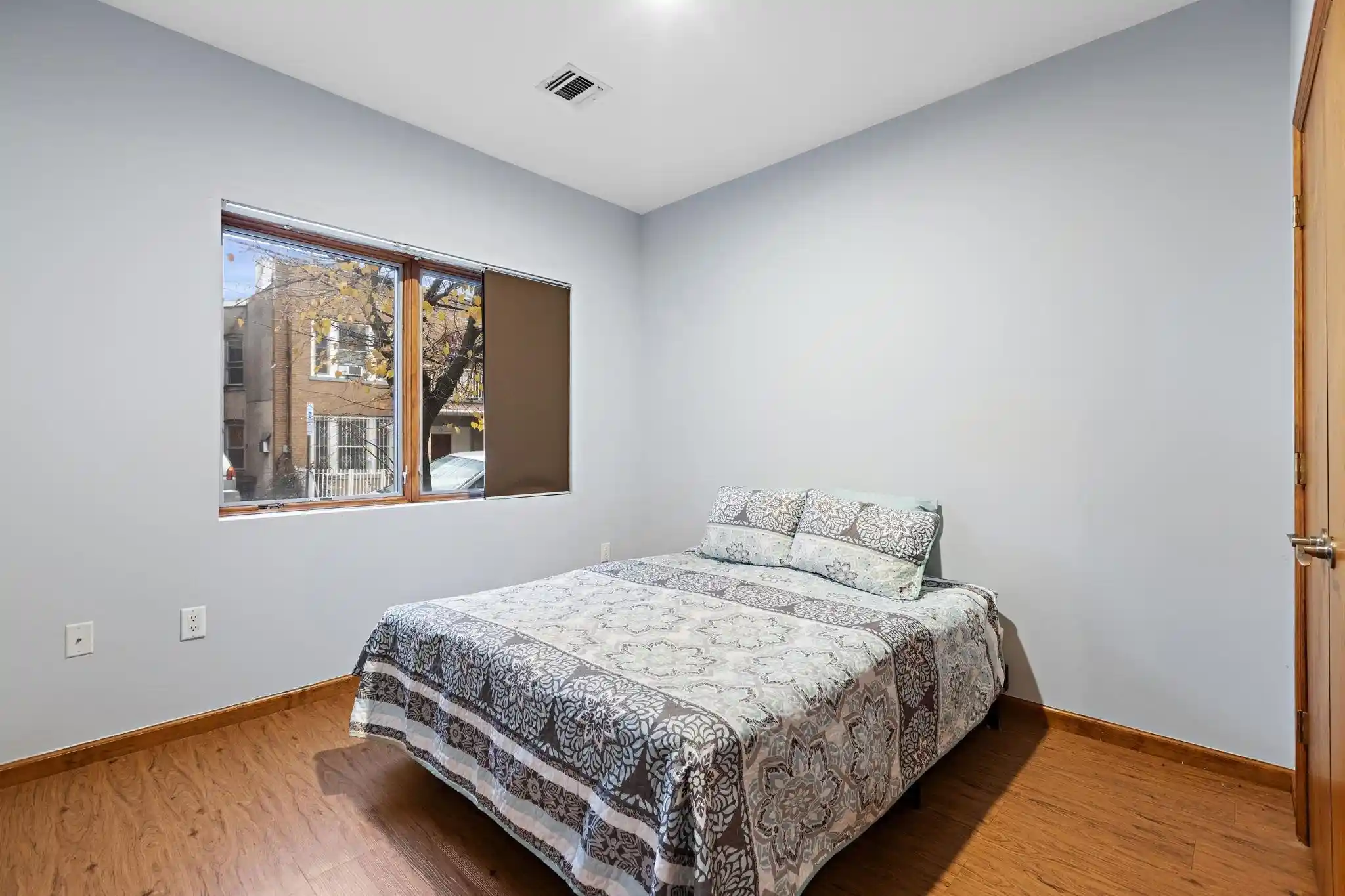 2nd image of 112 63Rd St, West New York, NJ 07093