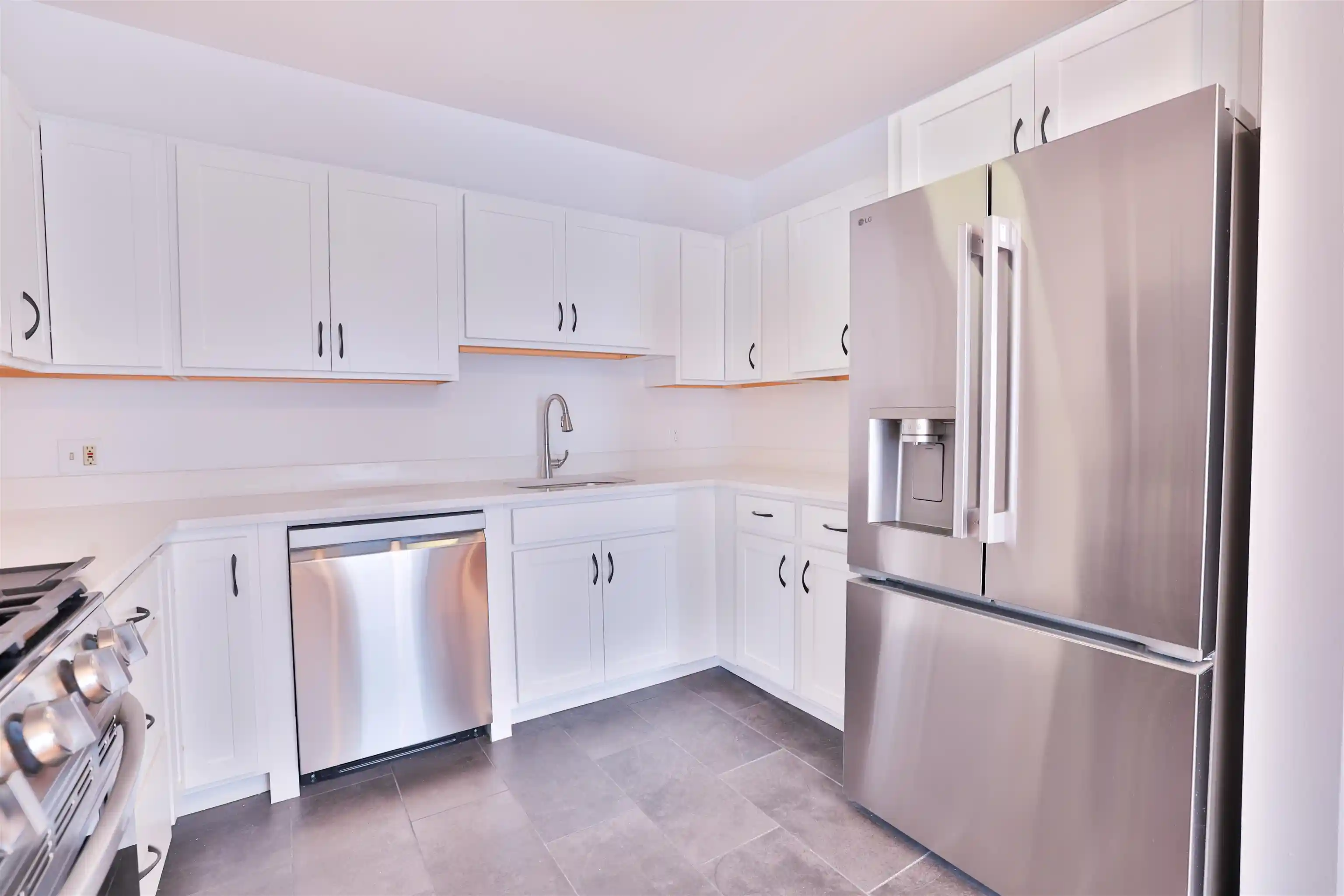 1st image of 205 Park Ave #3, Hoboken, NJ 07030 | MLS# 260014999