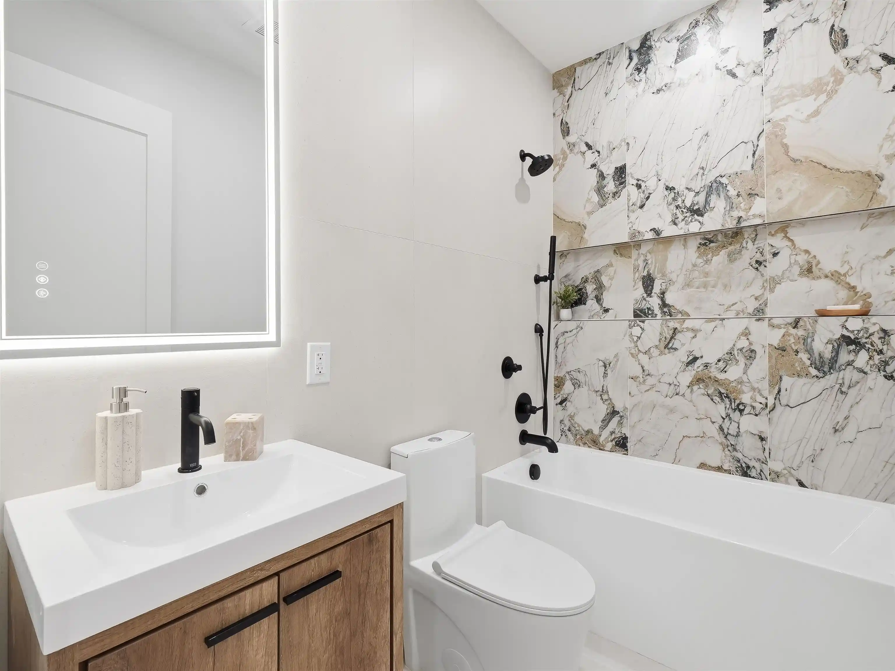 4th image of 1123 Summit Ave #2, Jersey City, NJ 07307 | MLS# 260015004