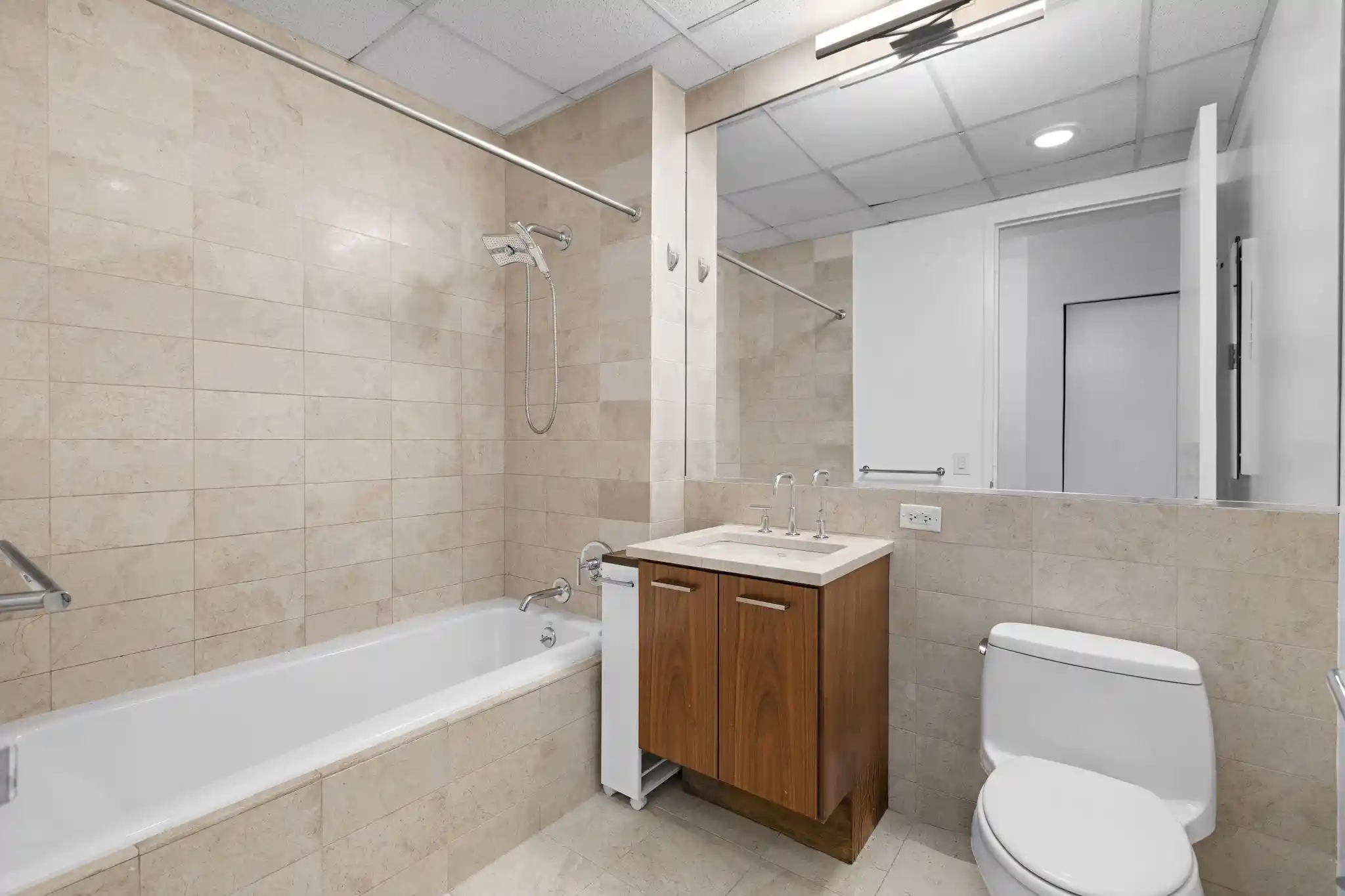 5th image of 4 Beacon Way #18, Jersey City, NJ 07304 | MLS# 260015033