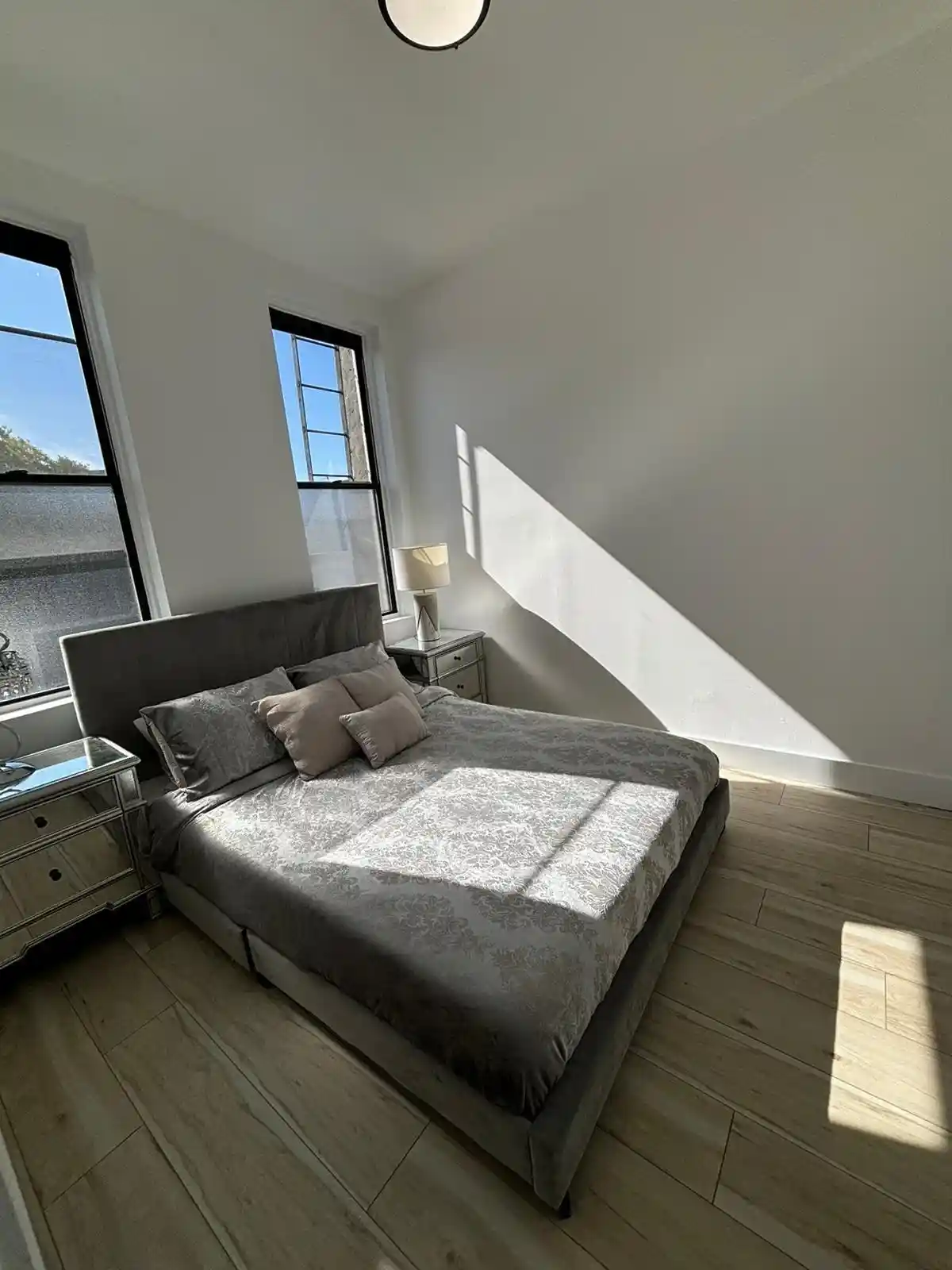 2nd image of 301 3rd St #3, Jersey City, NJ 07302 | MLS# 260015071