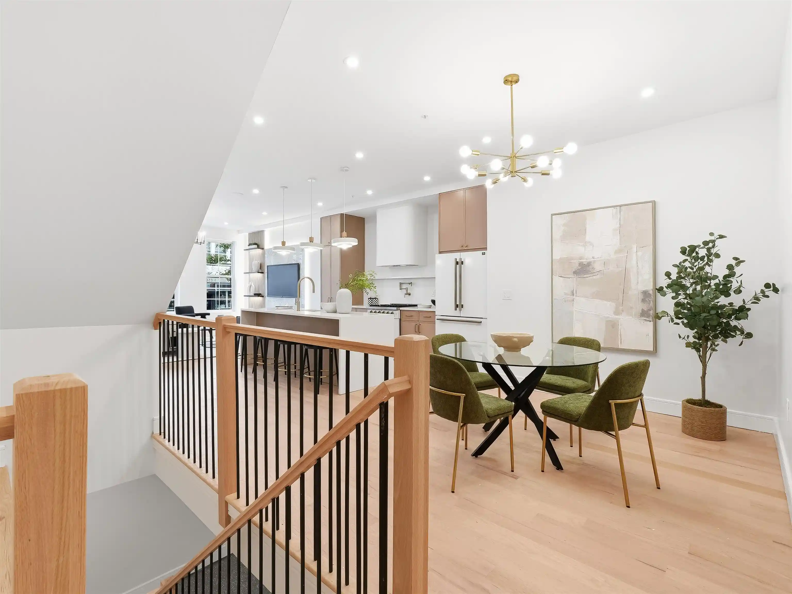 2nd image of 1123 Smt Ave, Jersey City, NJ 07307