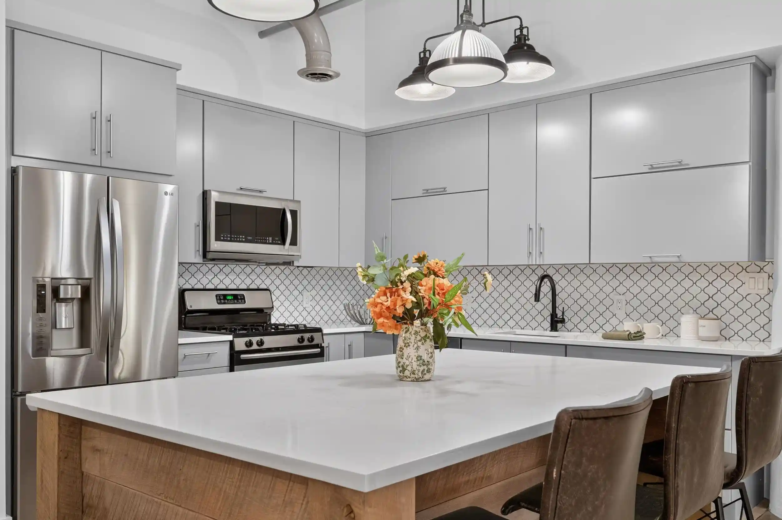 Photo 3 of Sale Pending at 140 Bay St #3D, Jersey City, NJ 07302 | MLS# 260015091 | Listing updated on 2026-08-27
