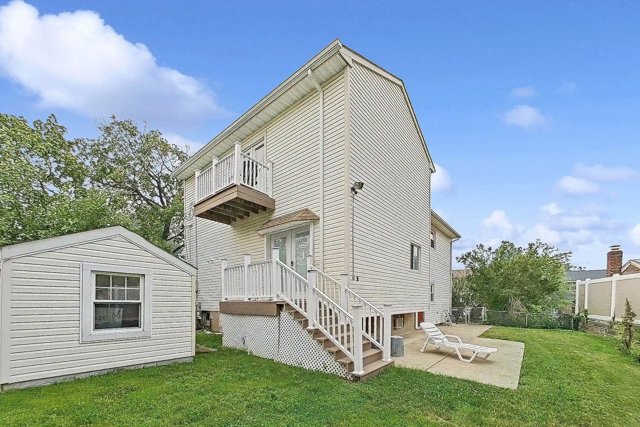Photo 2 of Single family home for sale at 56 Eaton Pl, Bloomfield, NJ 07003 | MLS# 260015119 | Listing updated on 2026-09-21