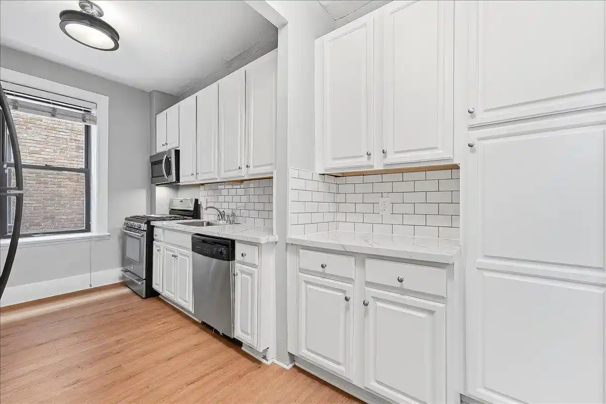2nd image of 2672 Kennedy Blvd, Jersey City, NJ 07306