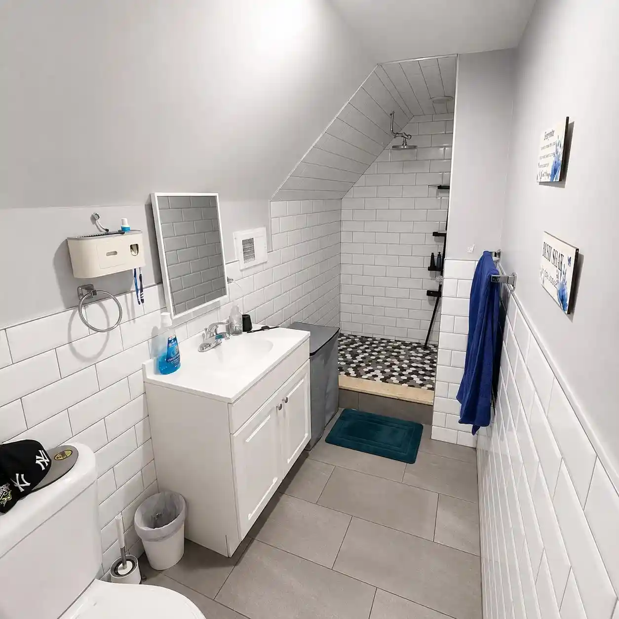 9th image of 30 15th St, Bayonne, NJ 07002 | MLS# 260015210