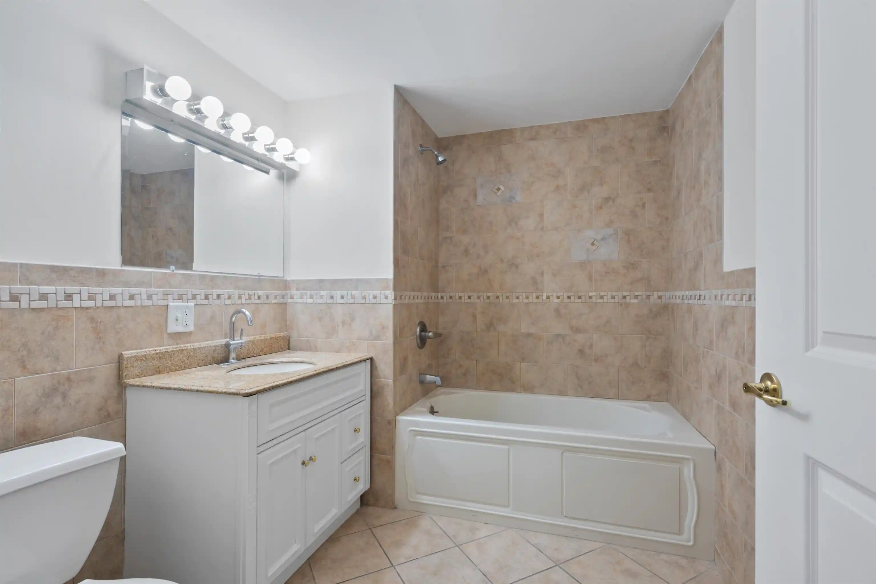 16th image of 1720 New York Ave #202, Union City, NJ 07087 | MLS# 260015227