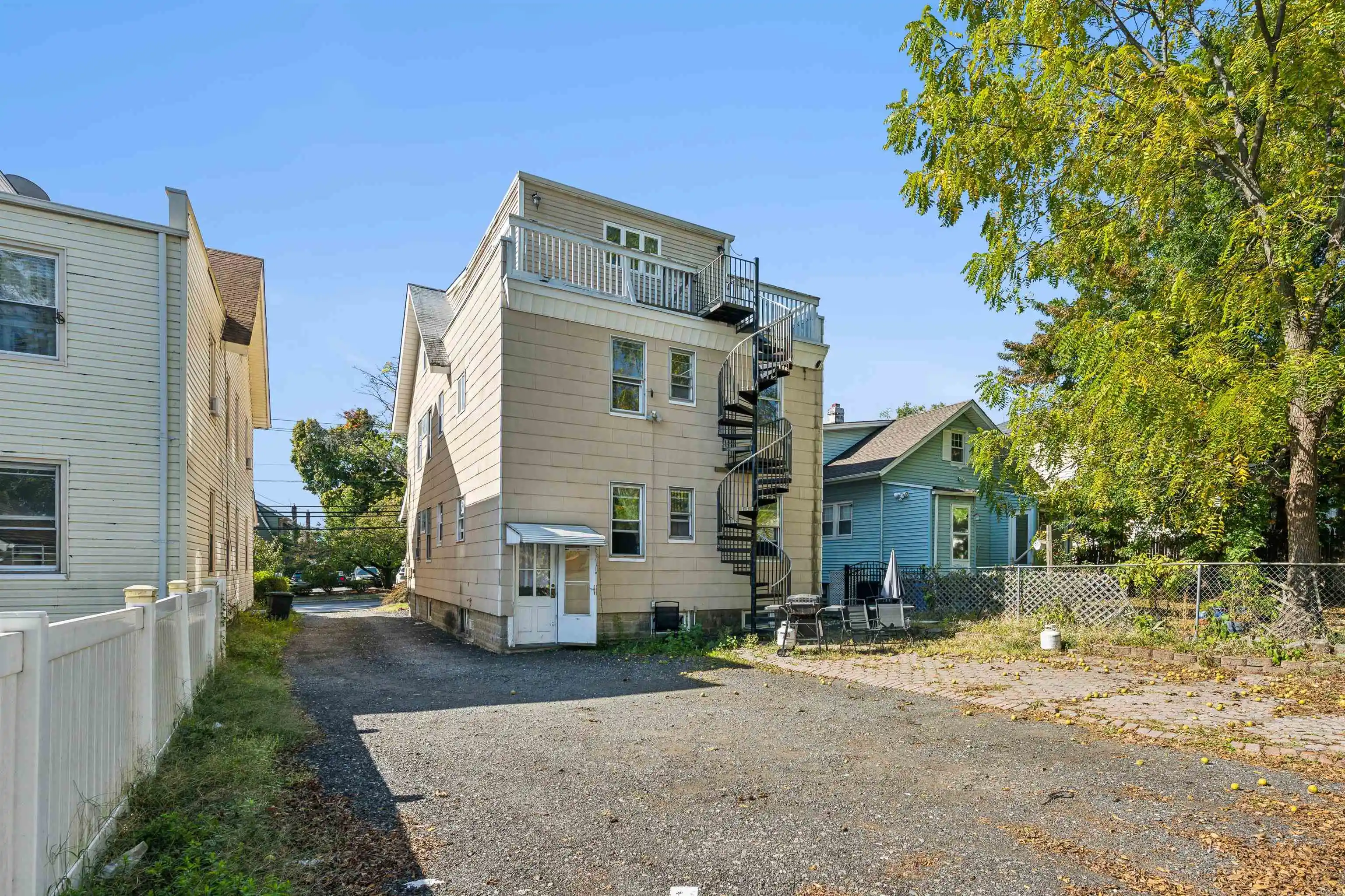 4th image of 374 Boyden Ave, Maplewood, NJ 07040 | MLS# 260015310