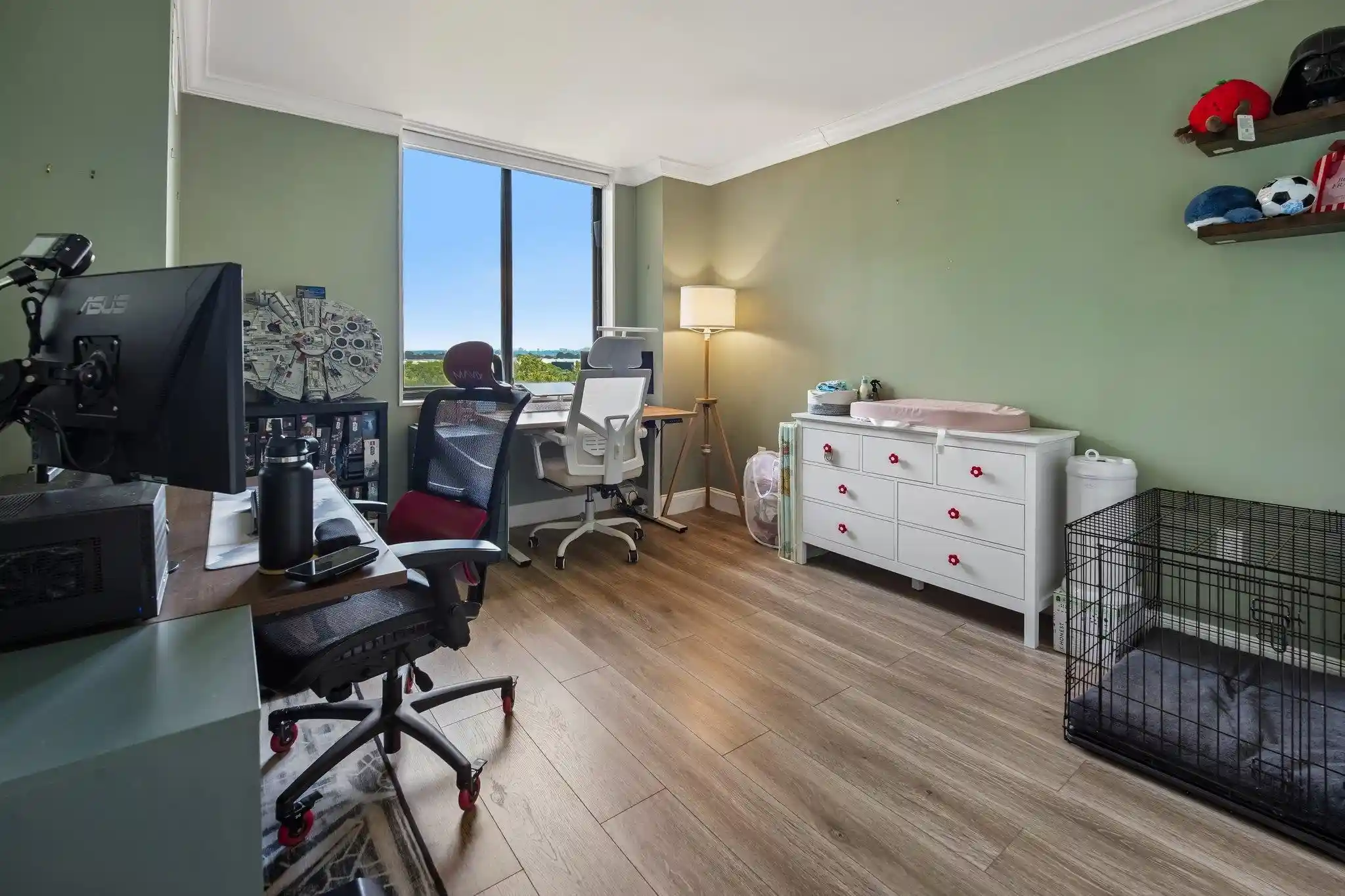 Photo 4 of Sale Pending at 627 Harmon Cvs Tower #627, Secaucus, NJ 07094 | MLS# 260015312 | Listing updated on 2026-08-19