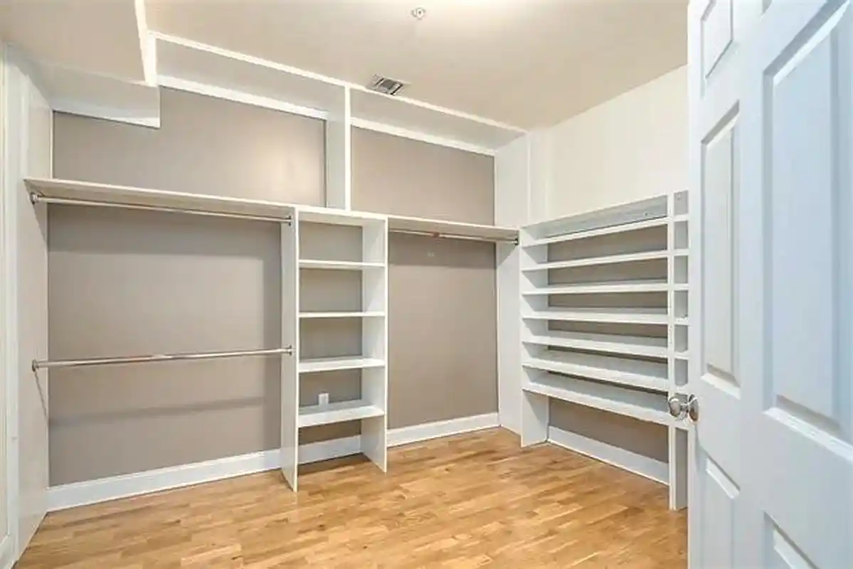 Photo 2 of Sale Pending at 7716 Kennedy Blvd #1E, North Bergen, NJ 07047 | MLS# 260015315 | Listing updated on 2026-09-02