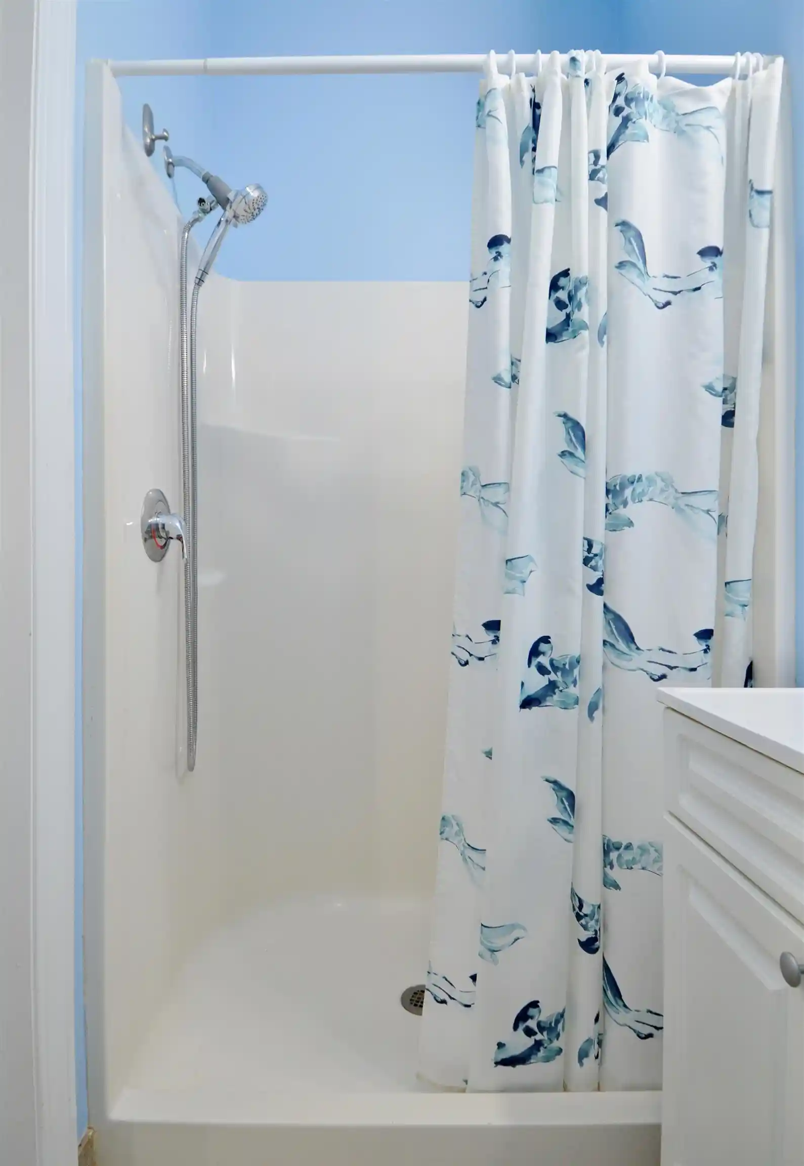 Photo 3 of Single family home for sale at 604 Ave A, Bayonne, NJ 07002 | MLS# 260015357 | Listing updated on 2026-08-30