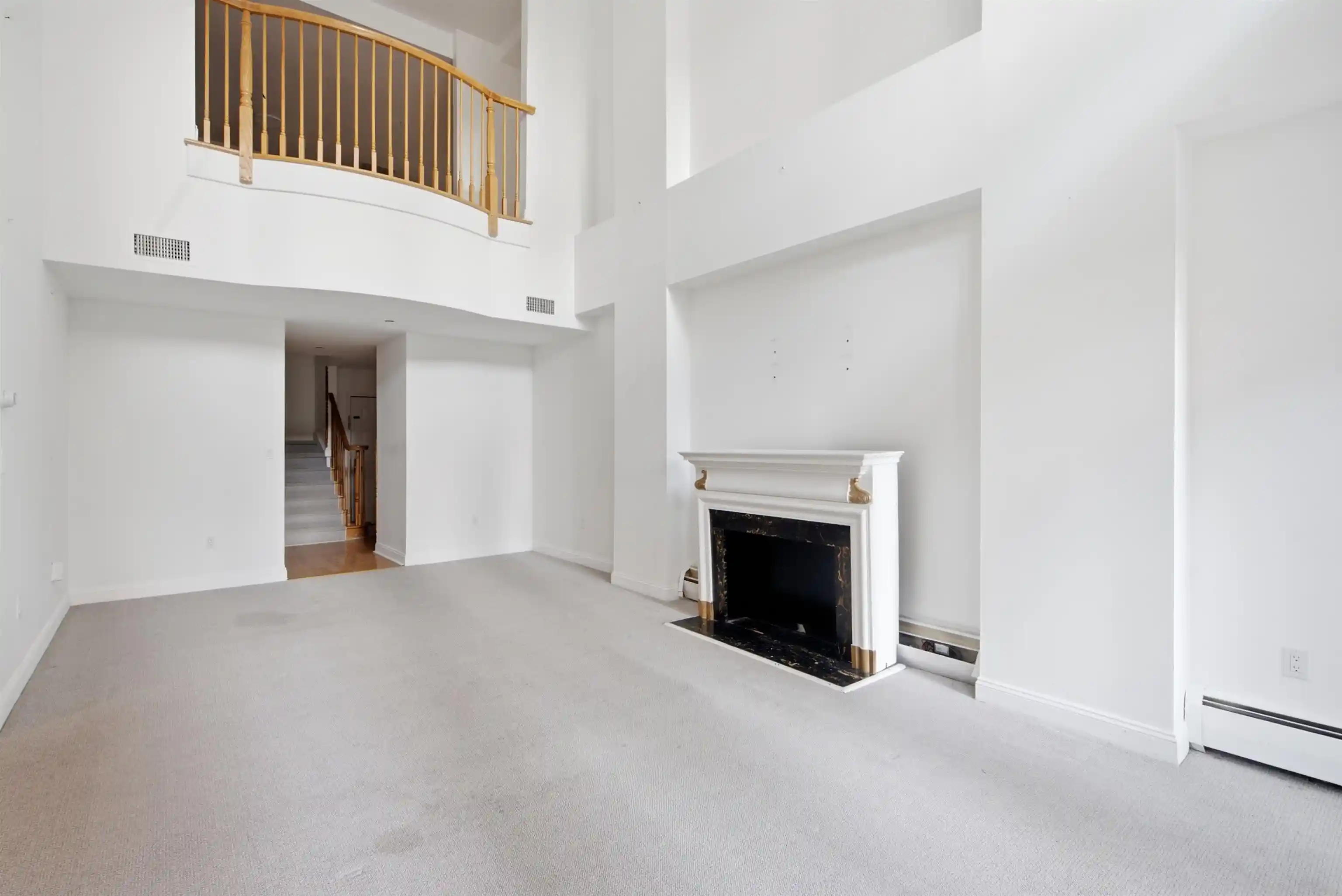 Photo 4 of Condo for sale at 207 Shearwater Ct W #17, Jersey City, NJ 07305 | MLS# 260015362 | Listing updated on 2026-09-10