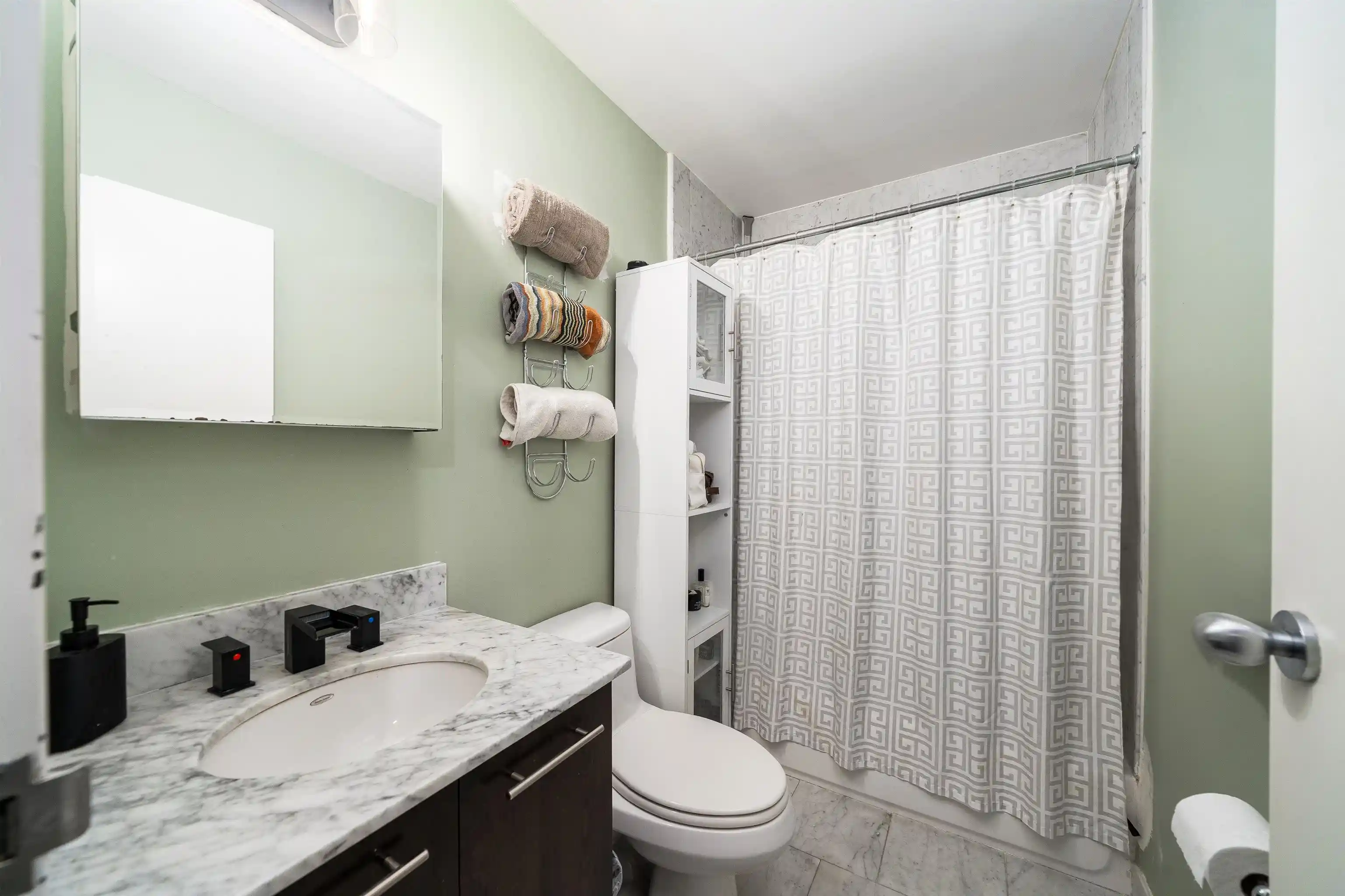 5th image of 501 Adams St #1D, Hoboken, NJ 07030 | MLS# 260015375