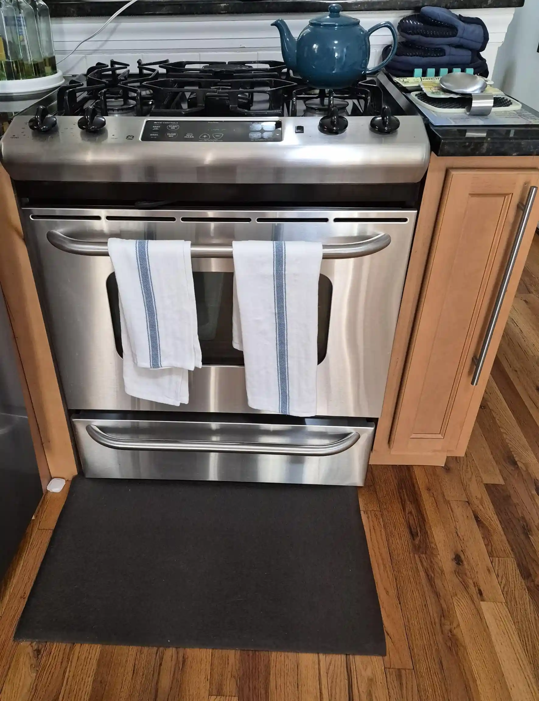 2nd image of 247 Ogden Ave #2R, Jersey City, NJ 07307 | MLS# 260015395