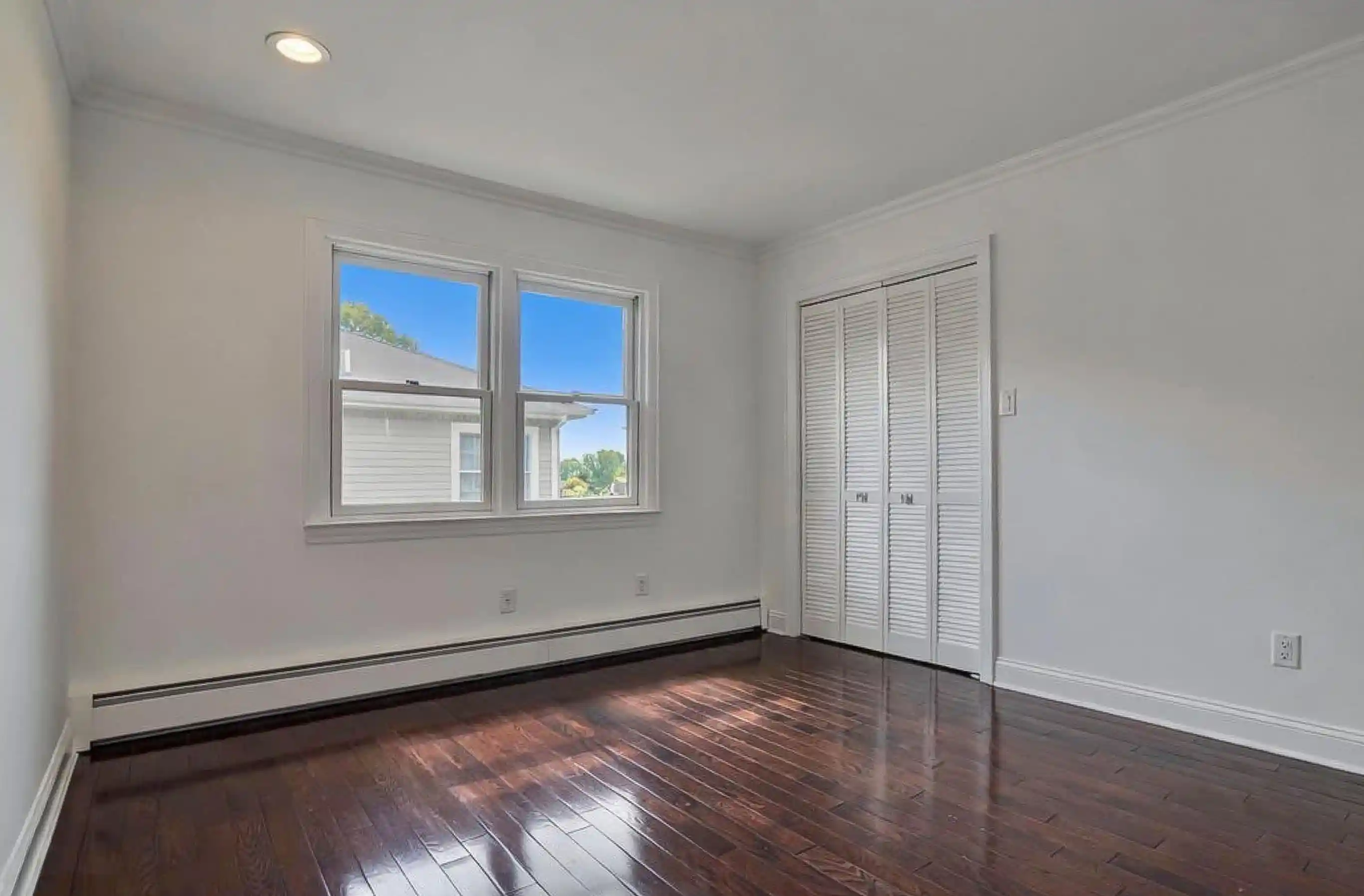 Photo 3 of Sale Pending at 662 Ten Eyck Ave, Lyndhurst, NJ 07071 | MLS# 260015413 | Listing updated on 2026-08-14