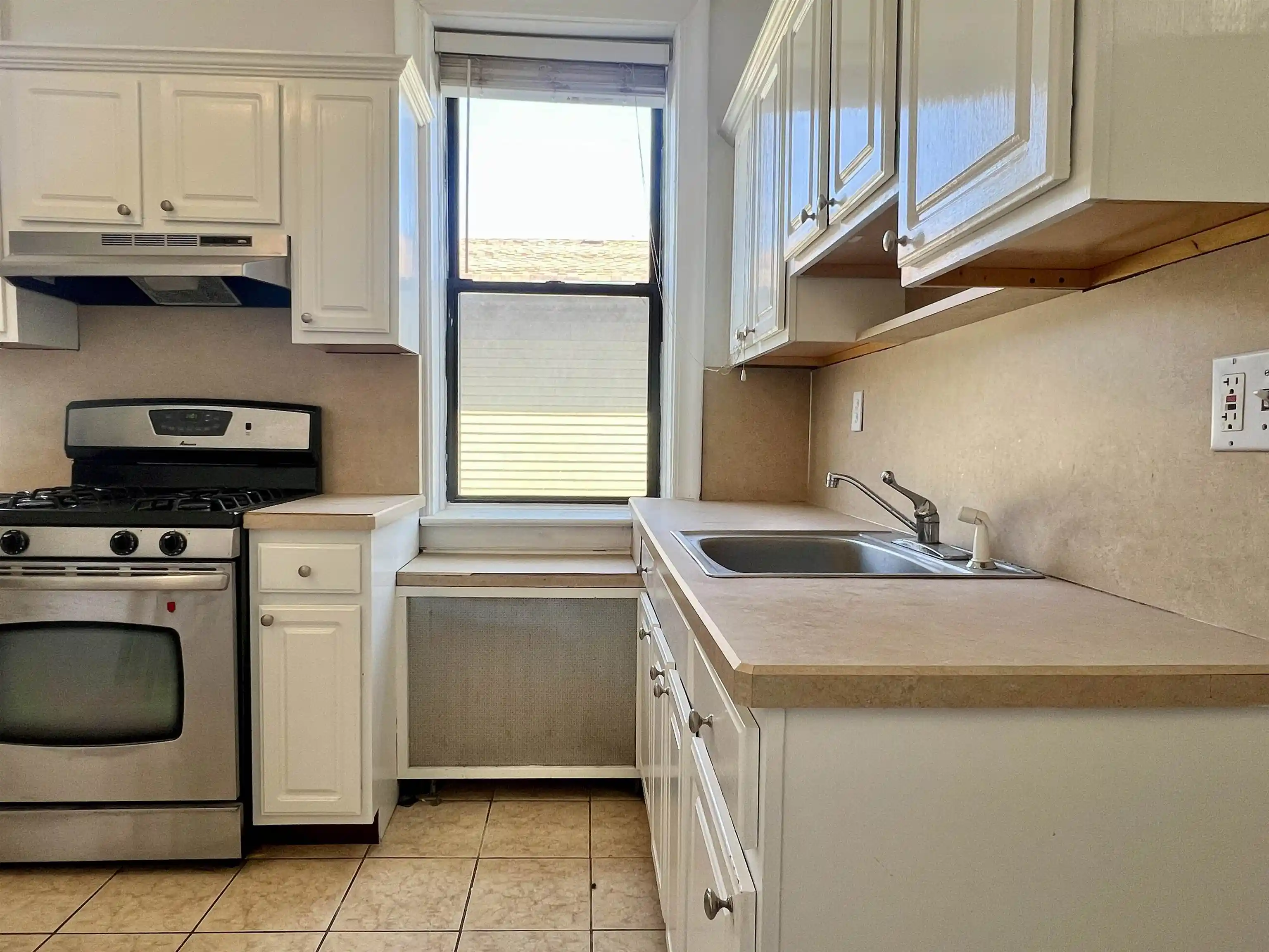 2nd image of 1200 Central Ave #5, Union City, NJ 07087 | MLS# 260015423