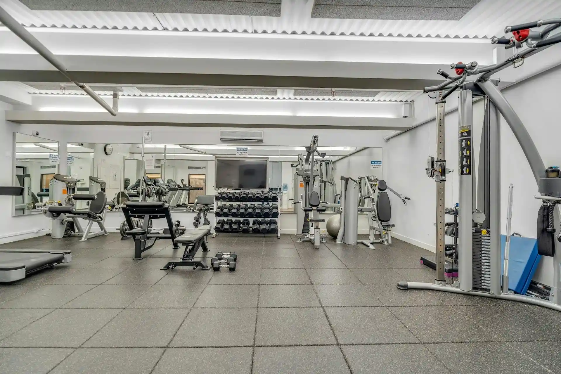 Photo 2 of Condo for sale at 250 Gorge Rd #10J, Cliffside Park, NJ 07010 | MLS# 260015428 | Listing updated on 2026-08-05
