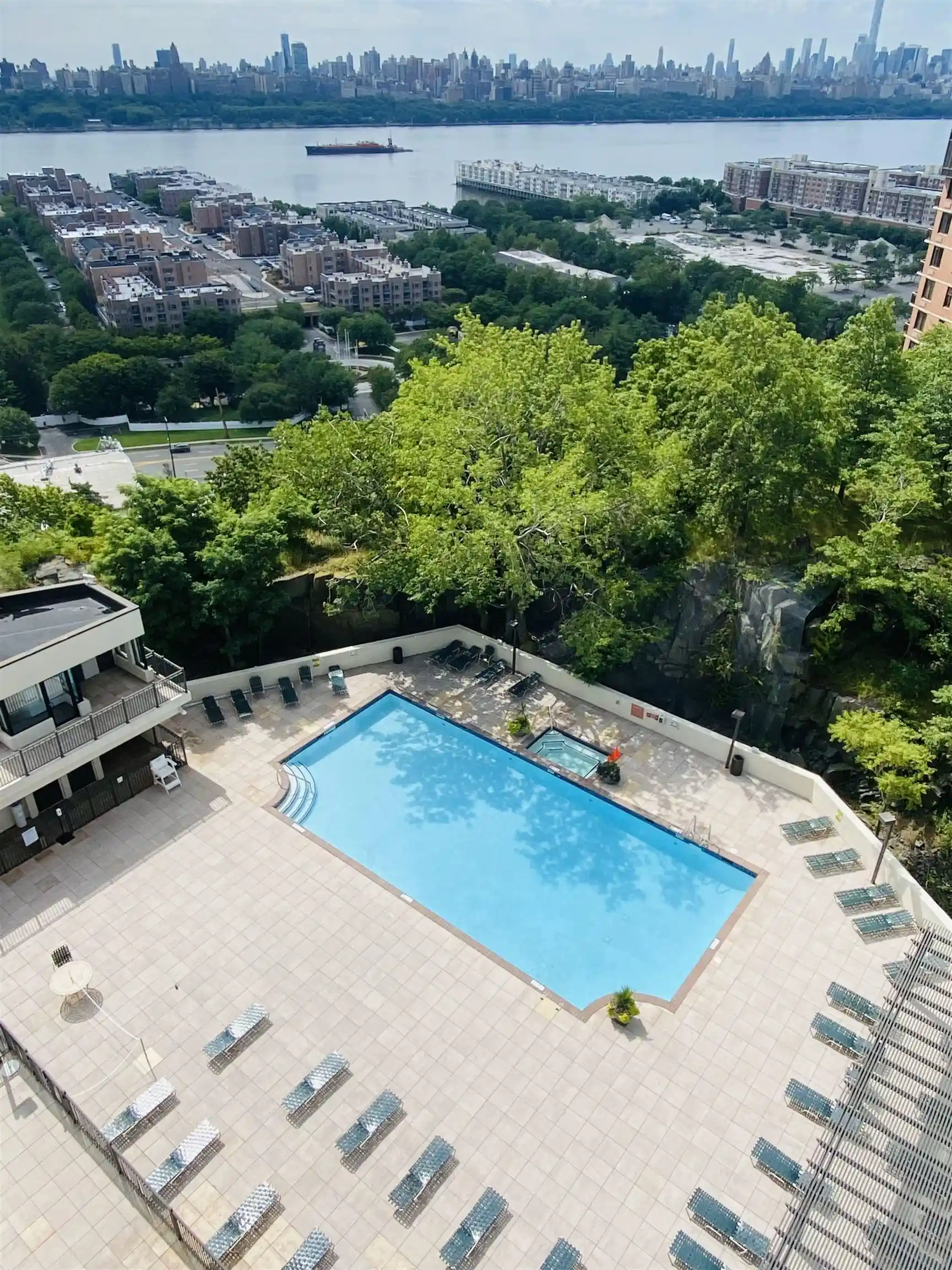 Photo 3 of House for sale at 250 Gorge Rd #10J, Cliffside Park, NJ 07010 | MLS# 260015428 | Listing updated on 2026-08-05