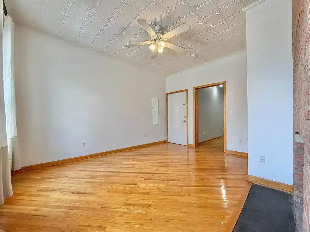 2nd image of 402 Grand St, Hoboken, NJ 07030