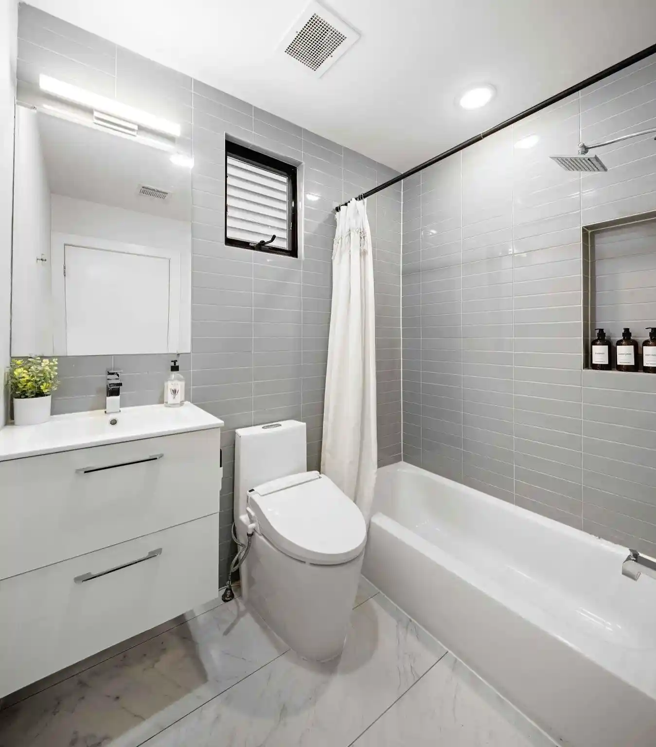 37th image of 20 Jewett Ave #1, Jersey City, NJ 07304 | MLS# 260015448
