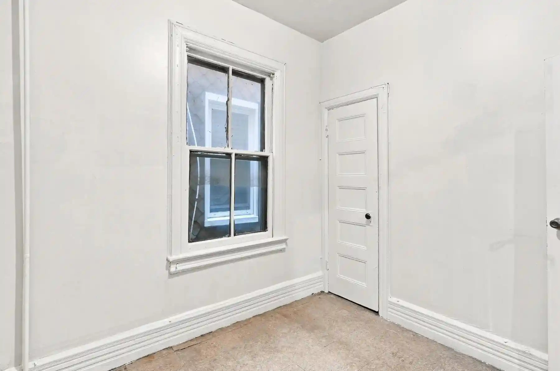 3rd image of 102 Claremont Ave, Jersey City, NJ 07305 | MLS# 260015473