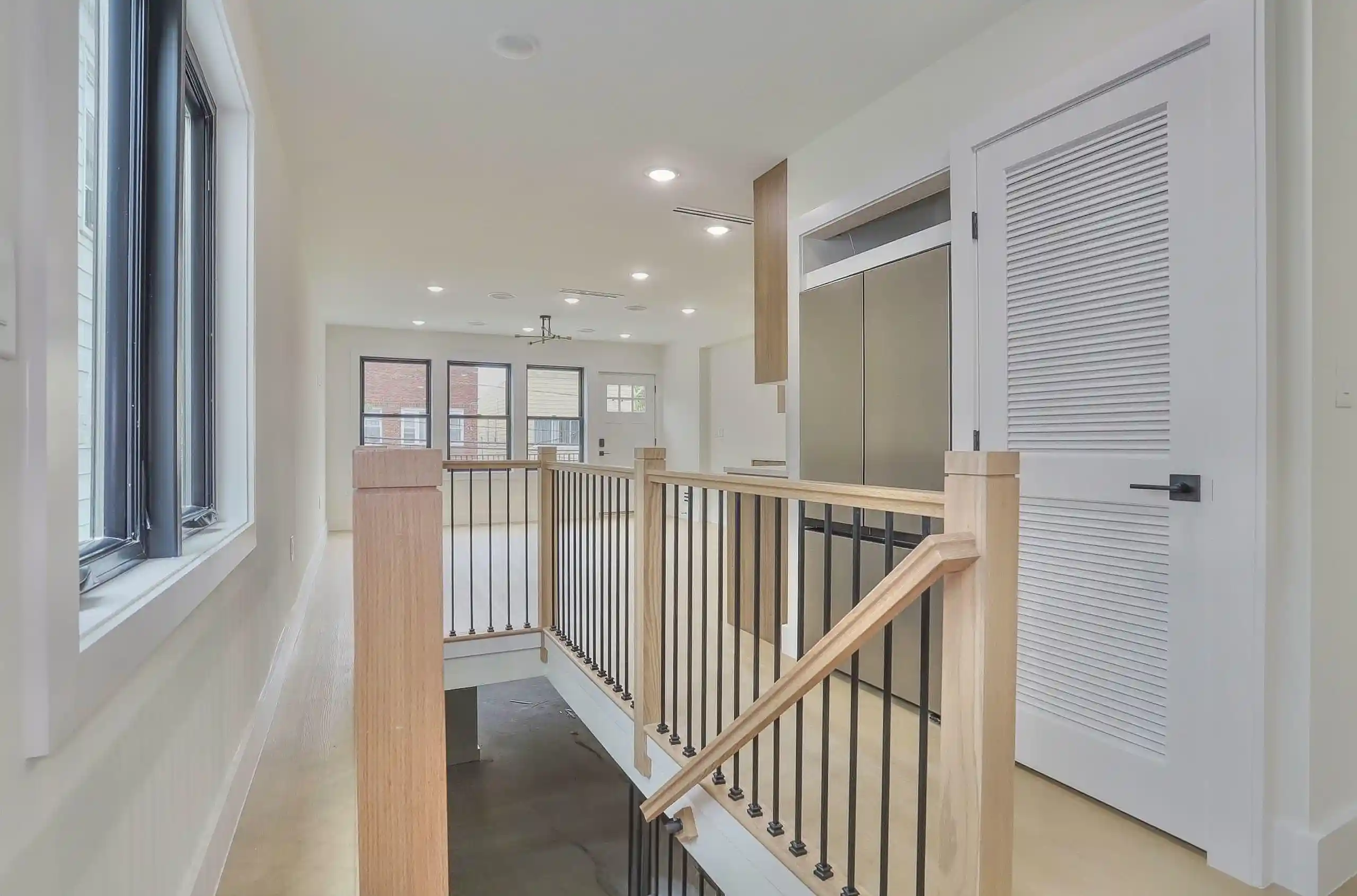 40th image of 182 Columbia Ave, Jersey City, NJ 07307 | MLS# 260015551