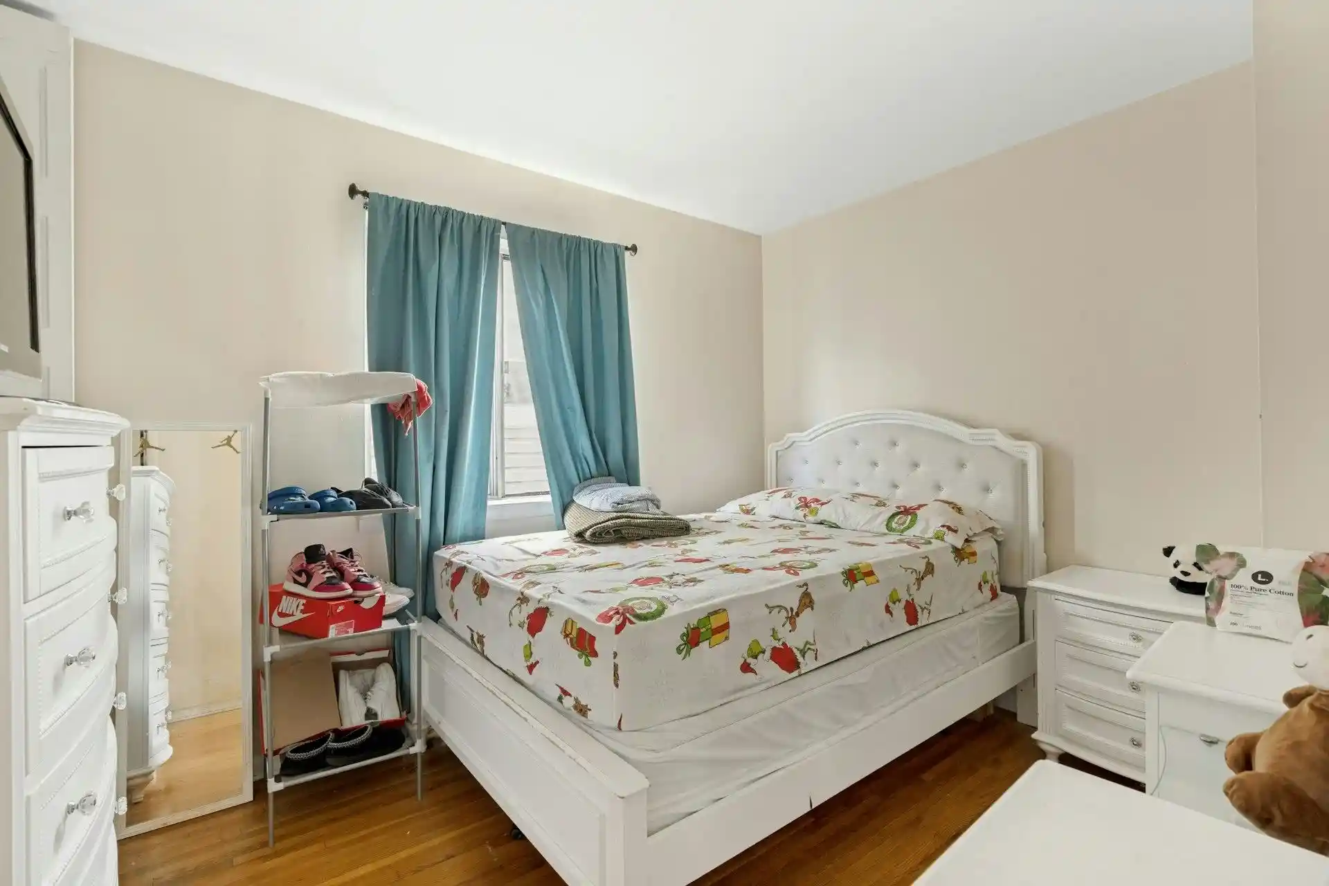 Photo 2 of Sale Pending at 505 Mcguigan Pl, Harrison, NJ 07029 | MLS# 260015597 | Listing updated on 2026-08-14